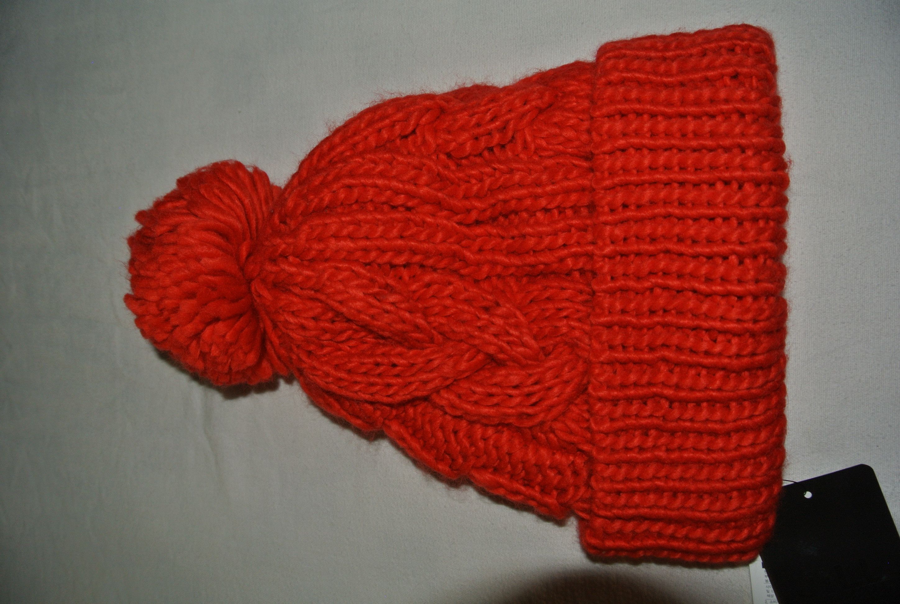 Jil Stuart H47 Jil Stuart Red Beanie double lined wool duvet NEW Size ONE SIZE - 5 Thumbnail