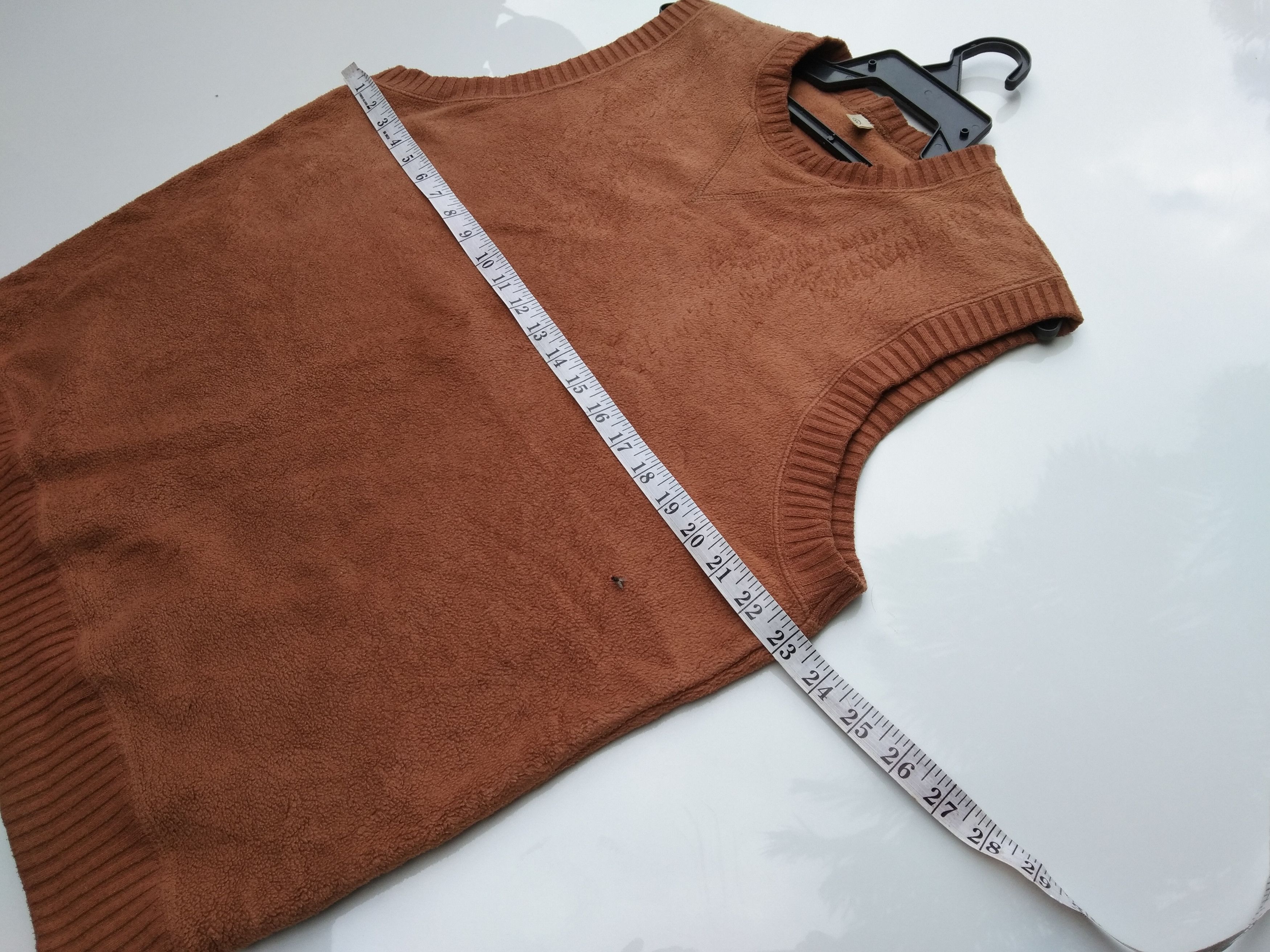 Japanese Brand × Uniqlo UNIQLO MEN'S FLEECE SLEEVELESS SHIRT Size US XL / EU 56 / 4 - 10 Thumbnail