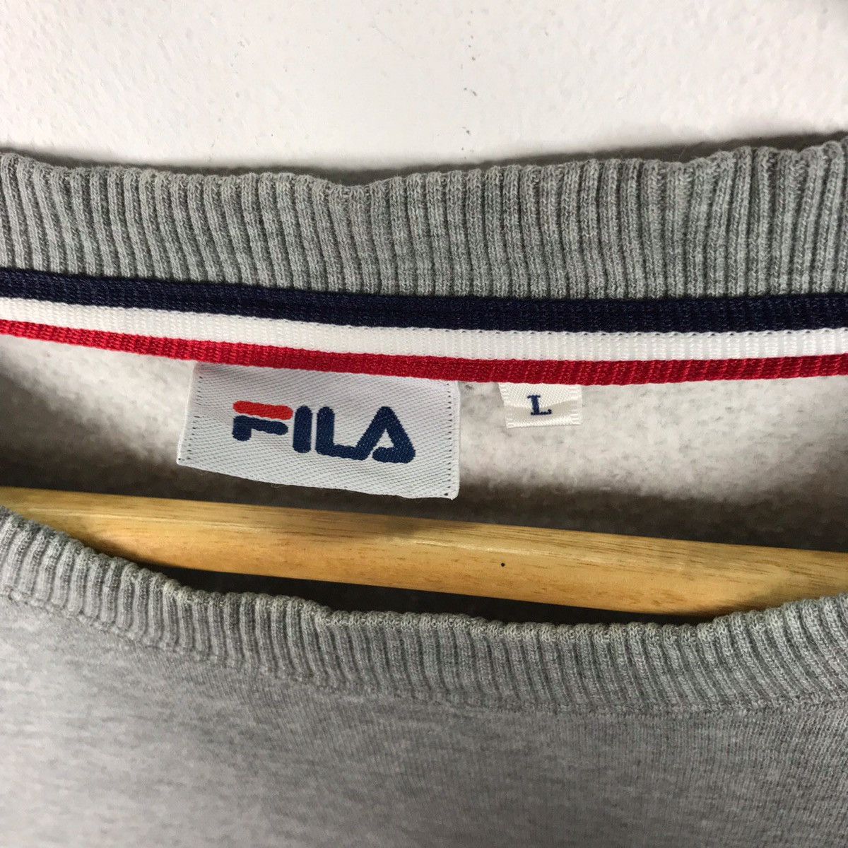 Fila Vintage Fila Sweatshirt Size US L / EU 52-54 / 3 - 3 Thumbnail