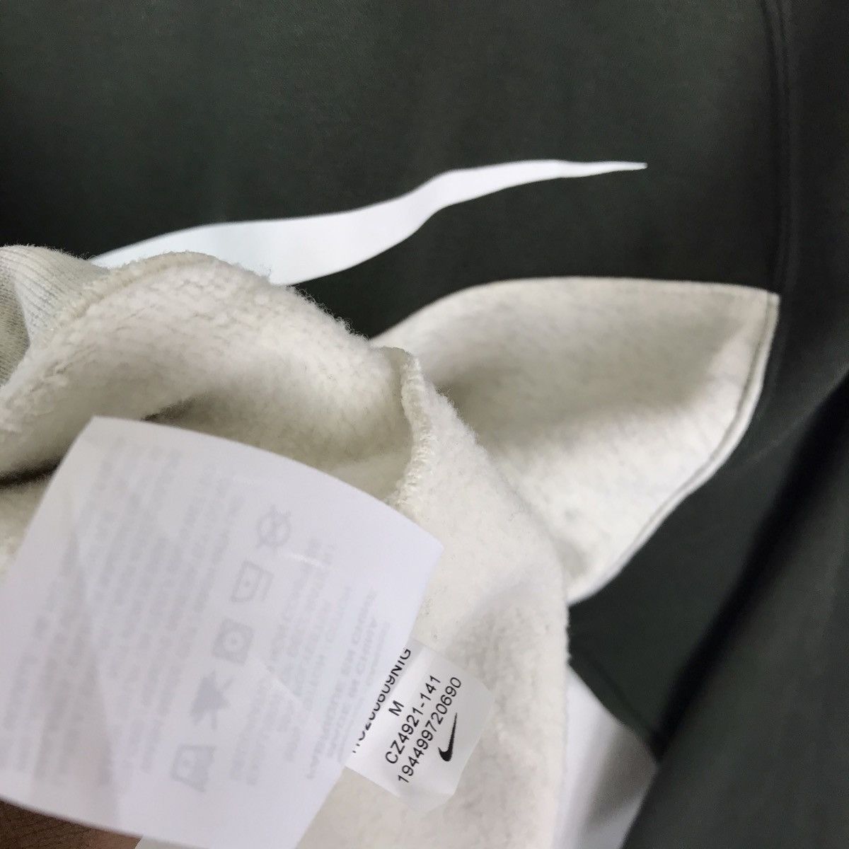 Nike Vintage Y2K Nike Sweatshirt Size US M / EU 48-50 / 2 - 9 Thumbnail
