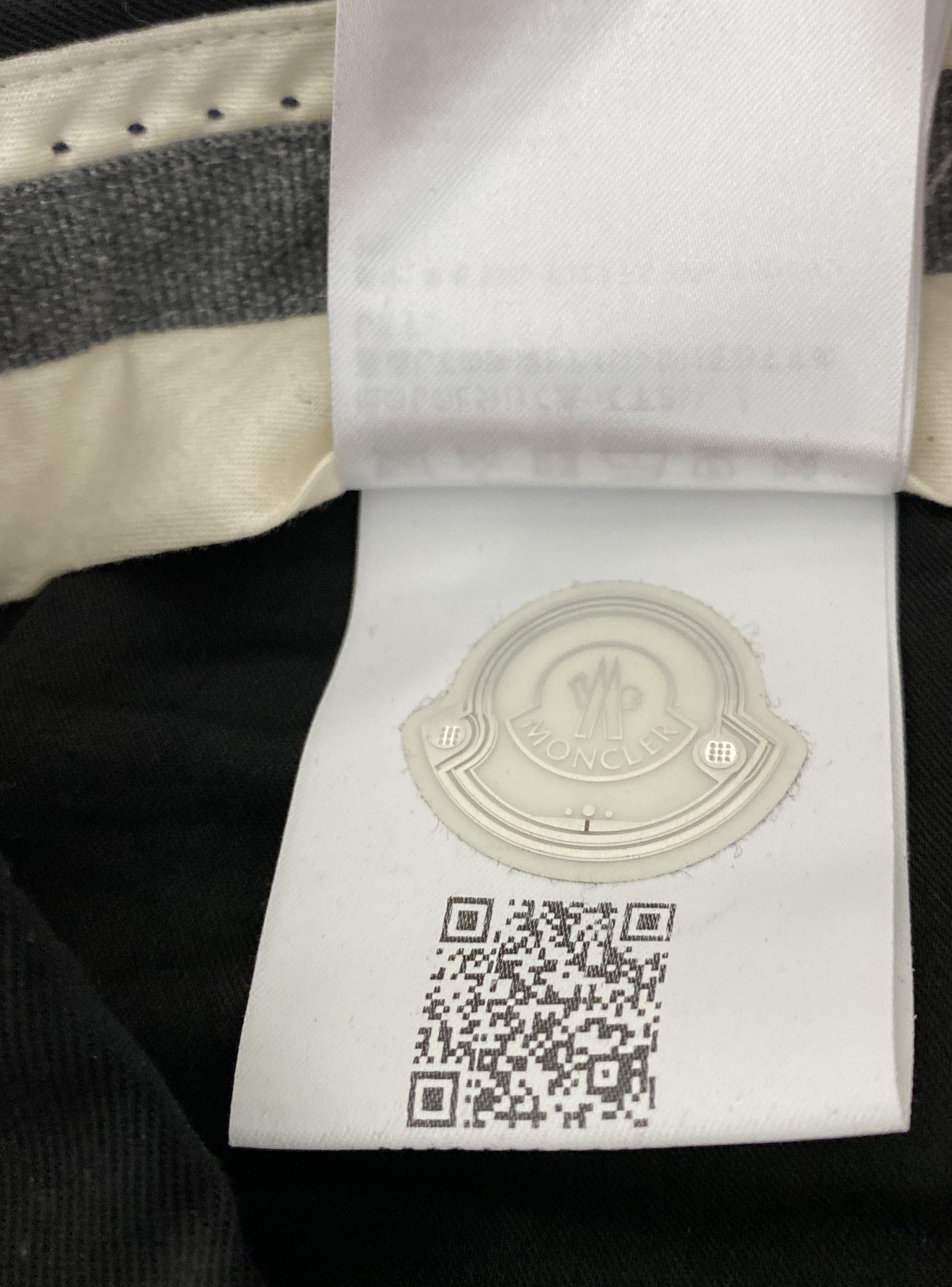 Moncler Men's Moncler Black Classic Pants Pantalone Sportivo Sz 46 Size US 30 / EU 46 - 11 Thumbnail