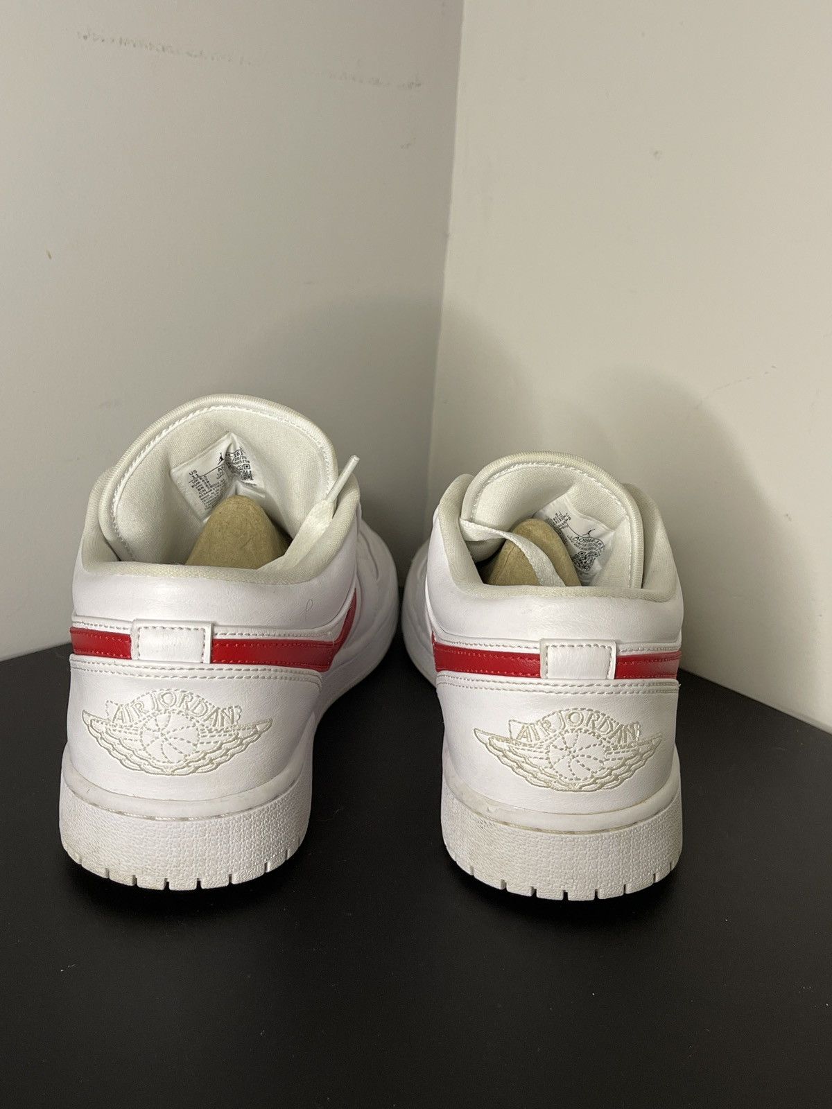 Jordan Brand Jordan 1 LOW Red swoosh Size US 9.5 / EU 42-43 - 4 Thumbnail