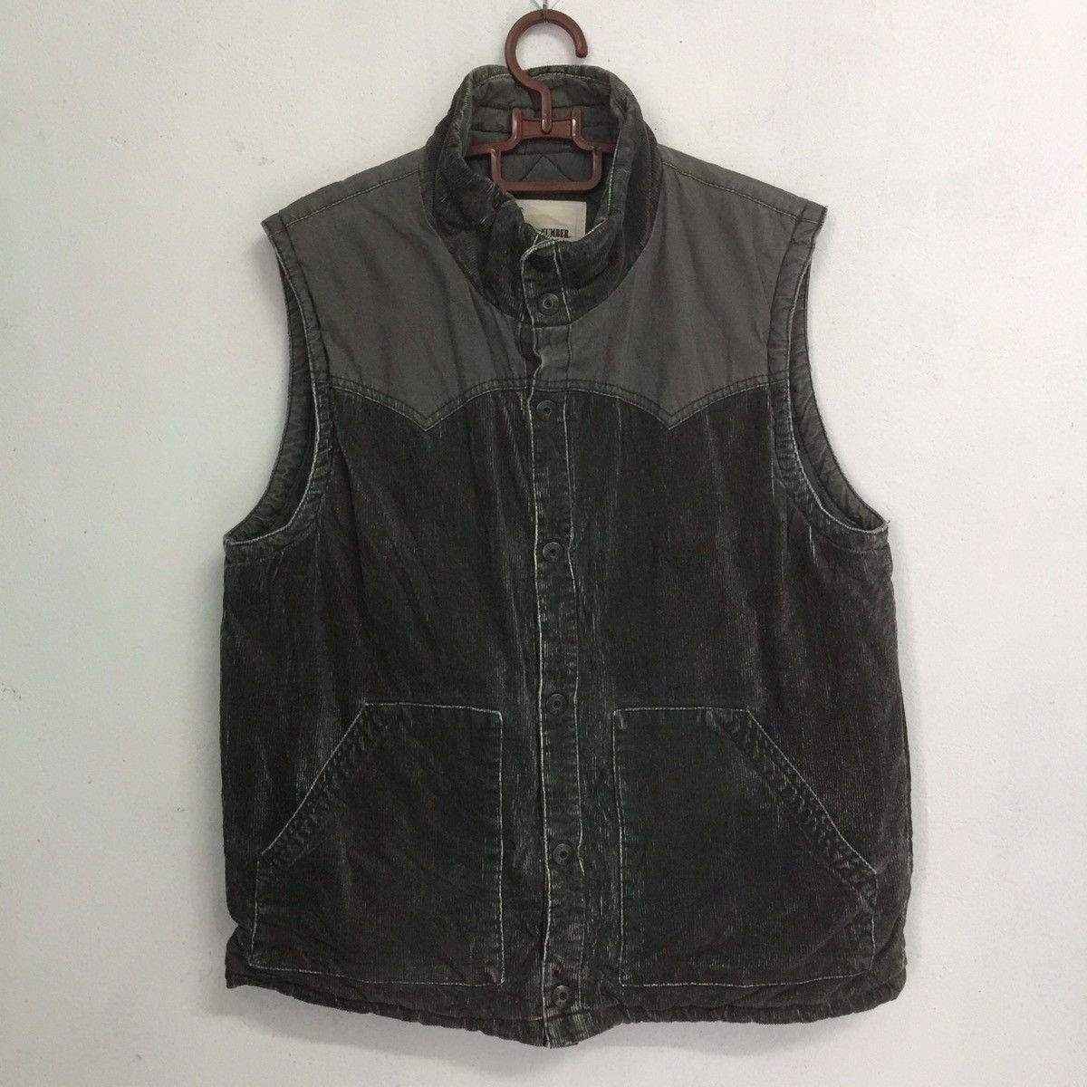 Japanese Brand Back Number Vest Jacket Fashion Street Size US XL / EU 56 / 4 - 1 Thumbnail