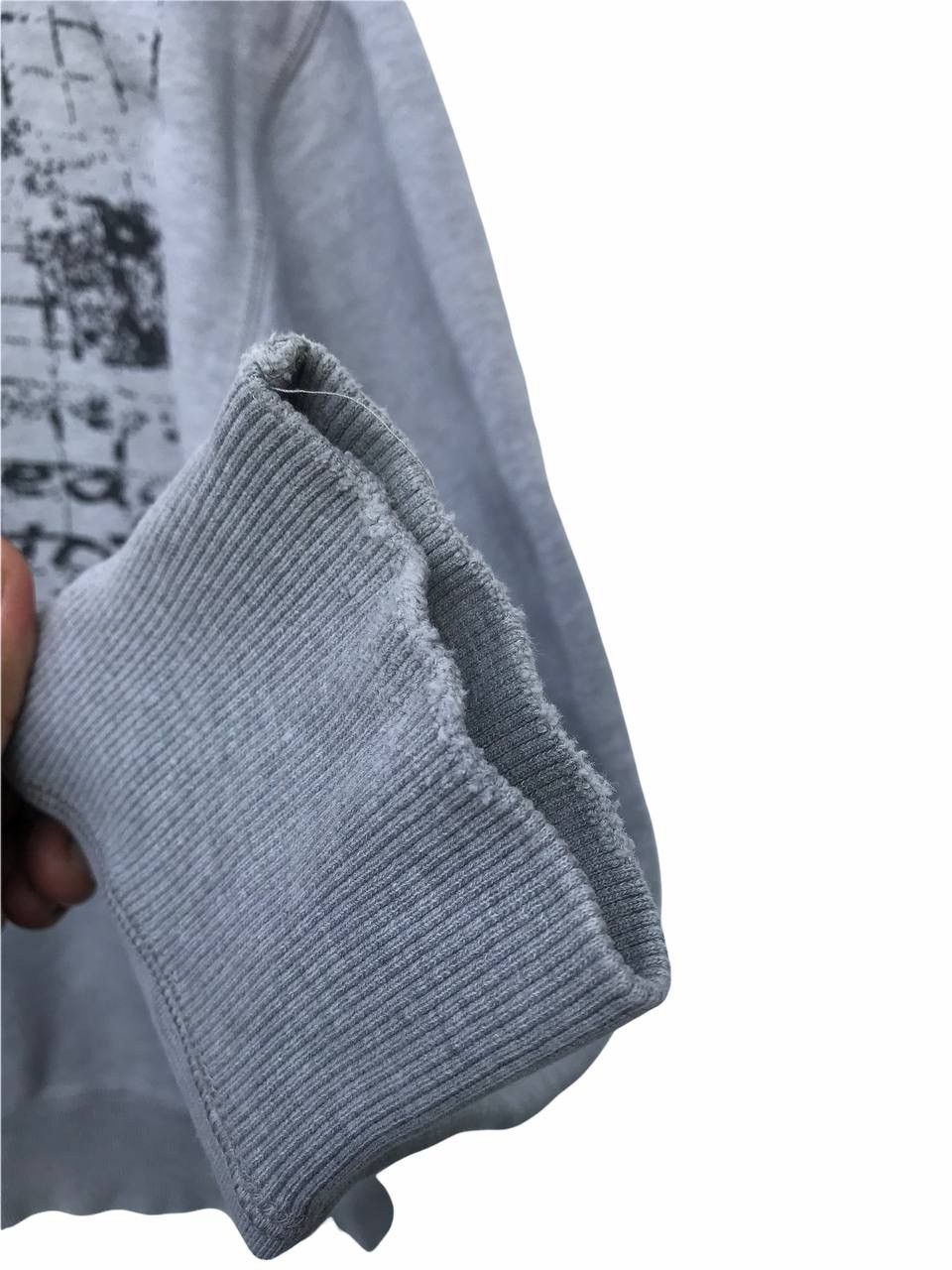 Levi's Levis Big Print Distressed Sweatshirt Size US M / EU 48-50 / 2 - 4 Thumbnail