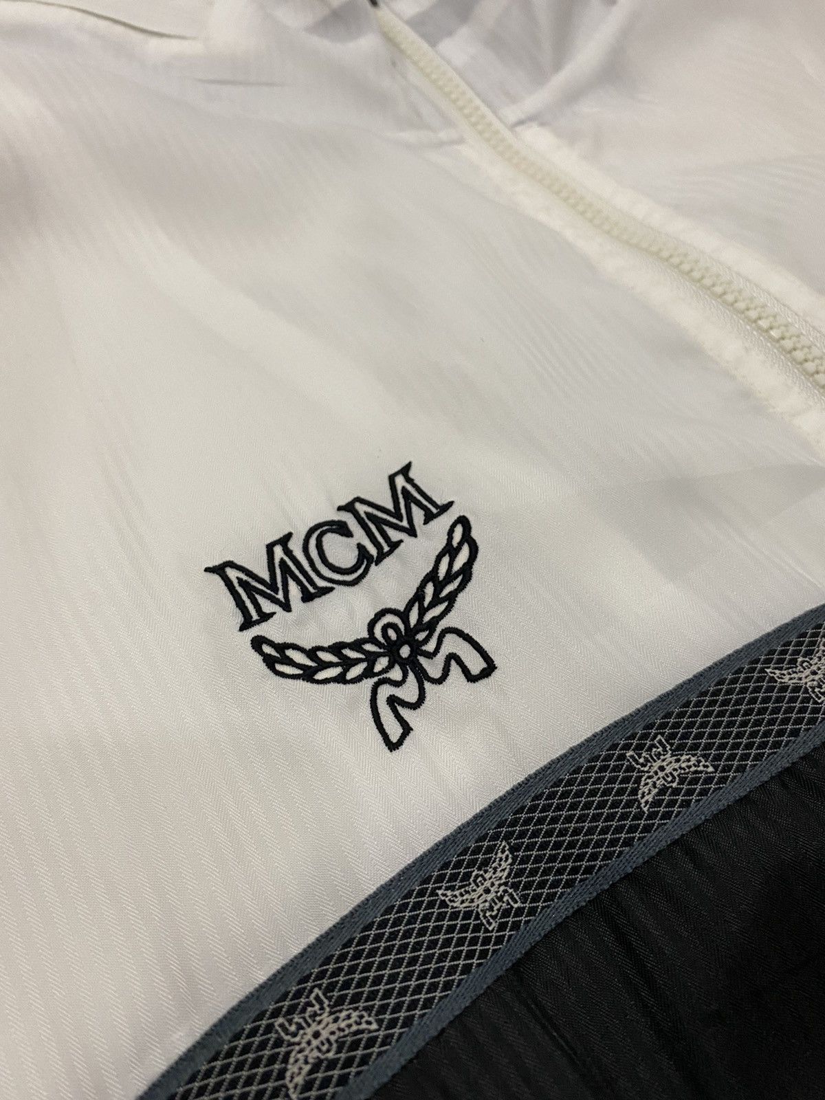 MCM VTG MCM Tape Windbreaker Jacket Size US XL / EU 56 / 4 - 9 Thumbnail