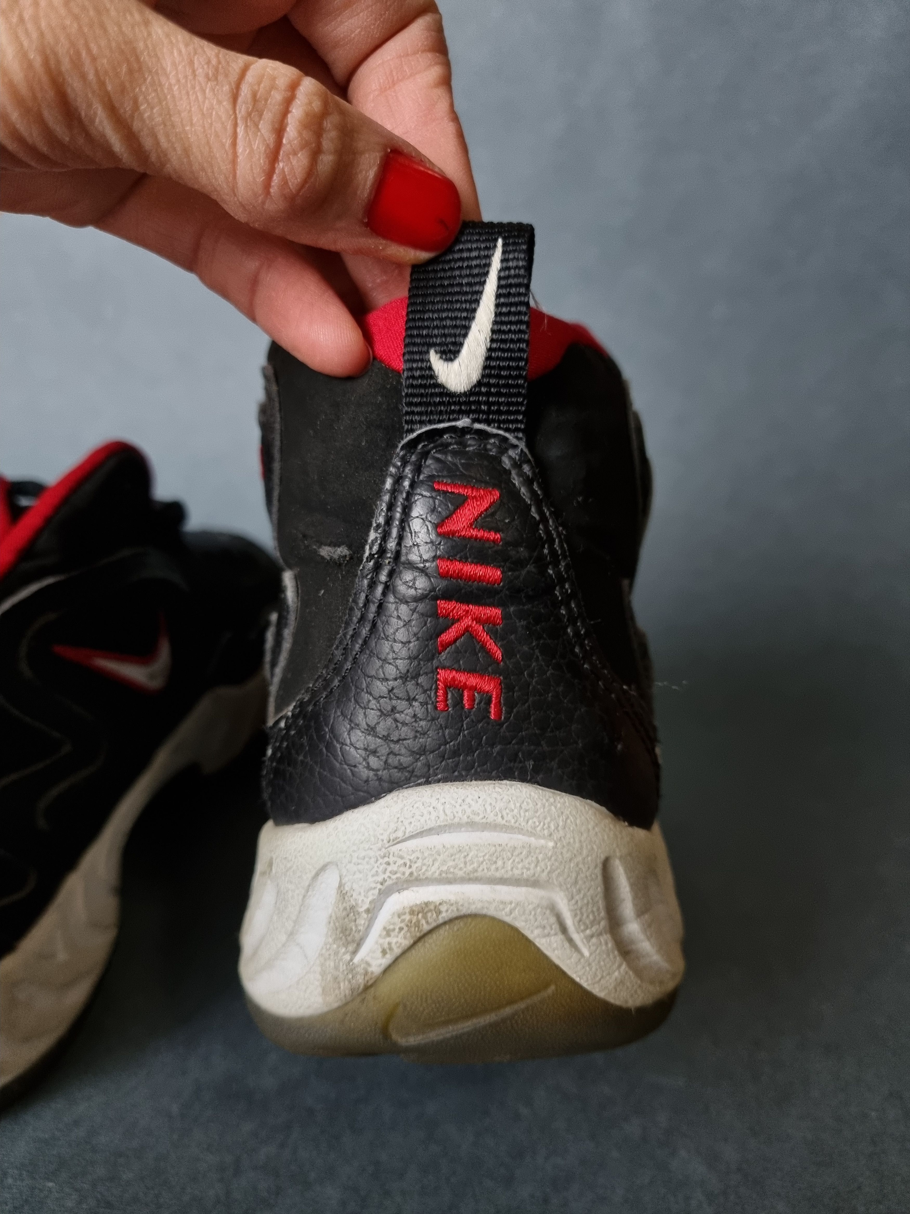 Nike 1997 Nike Air Winged Flight Black / White Varsity Red Size US 8.5 / EU 41-42 - 14 Thumbnail