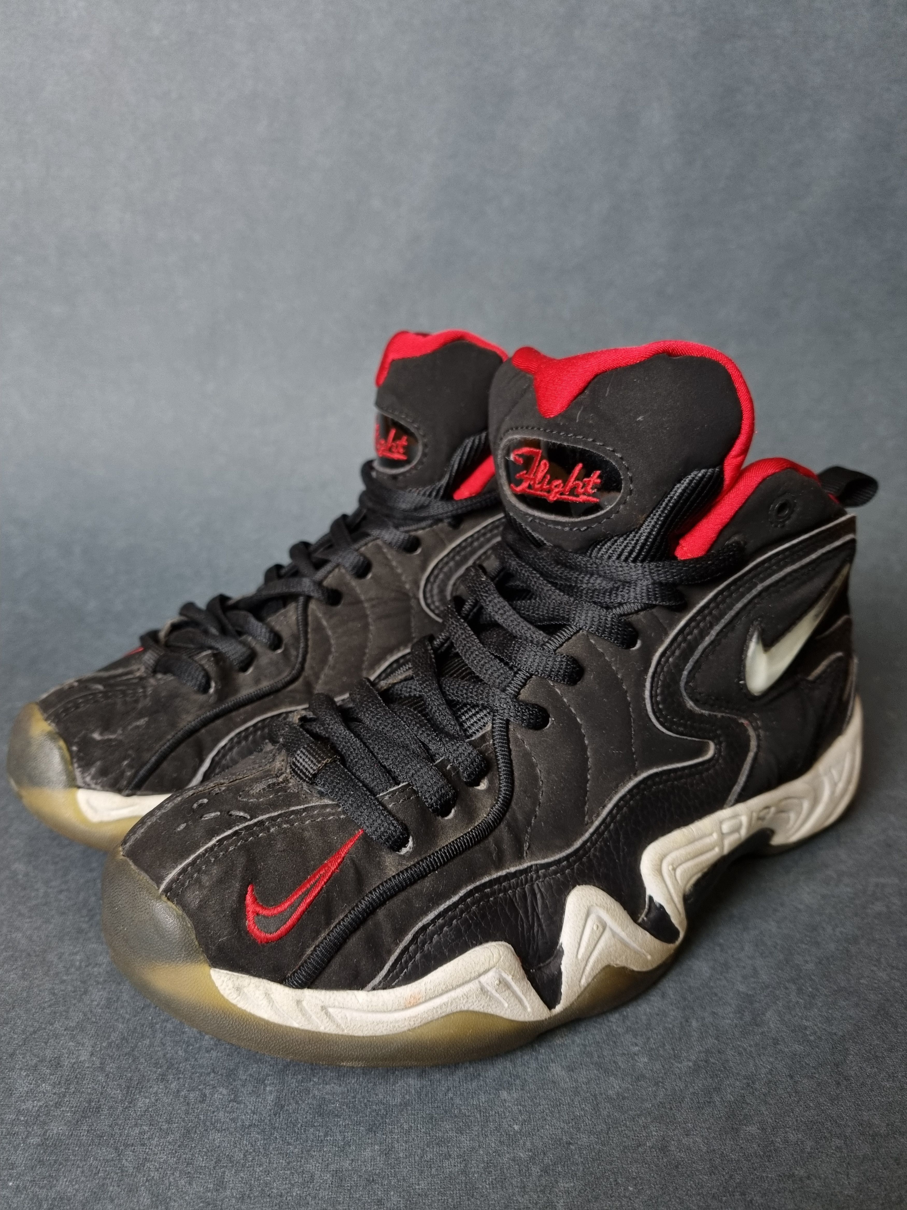 Nike 1997 Nike Air Winged Flight Black / White Varsity Red Size US 8.5 / EU 41-42 - 1 Thumbnail