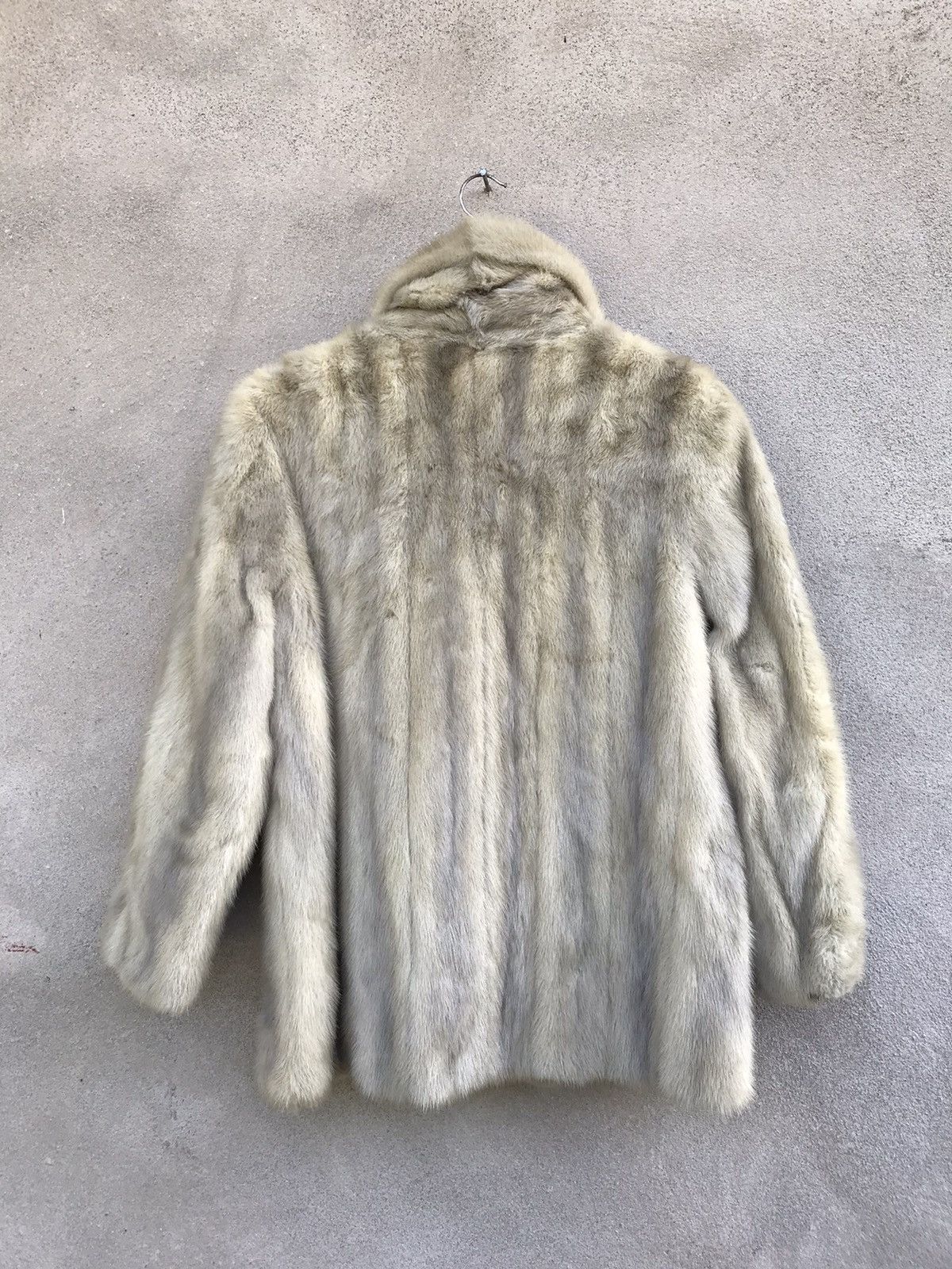 Sagafurs BEAUTIFUL VINTAGE LENGTH SABLE FUR JACKET BOLERO SAGA FUR Size M / US 6-8 / IT 42-44 - 6 Thumbnail