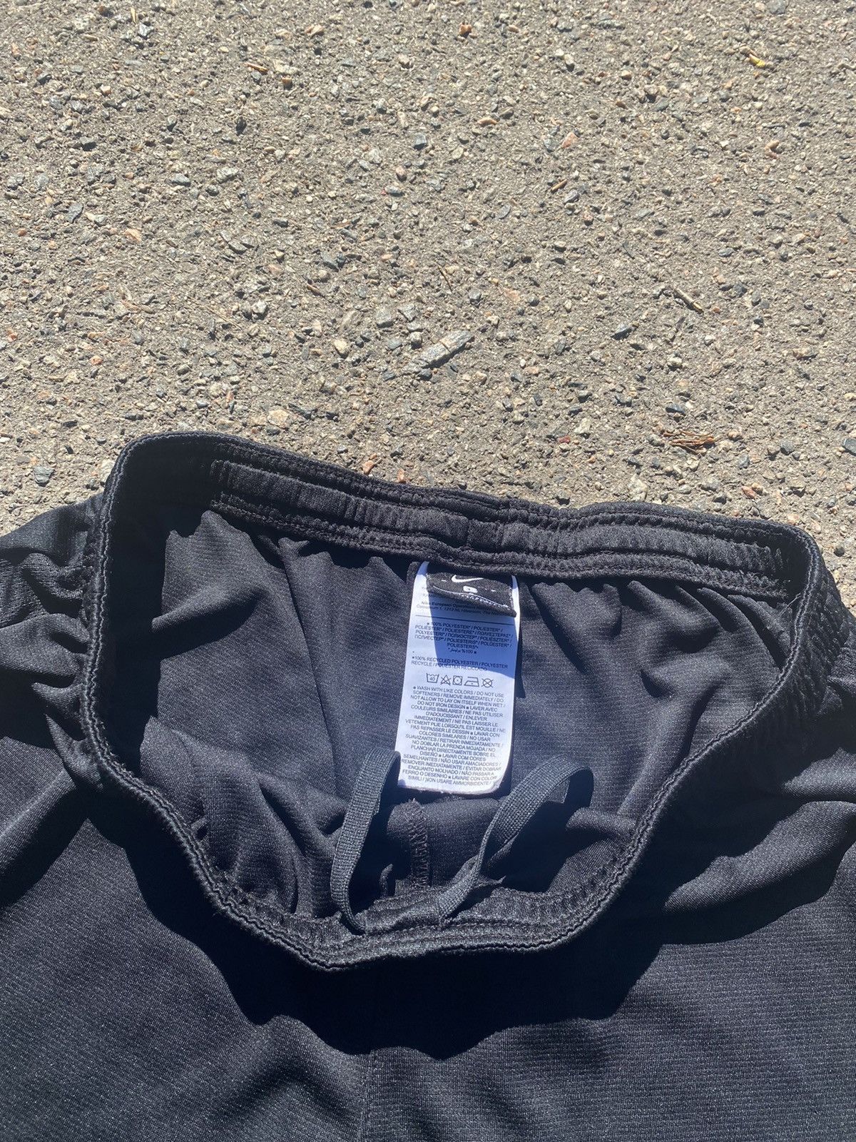 Nike Vintage Nike shorts streetwear y2k swoosh casual size L Size US 34 / EU 50 - 4 Thumbnail