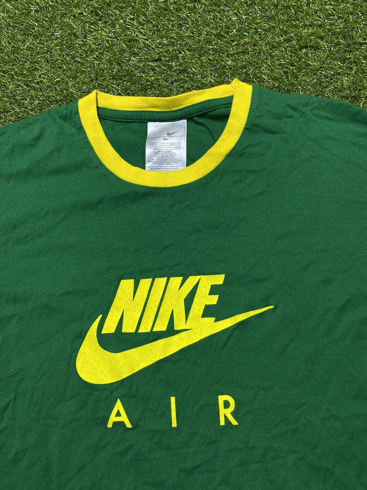 Nike Vintage 90s Nike tee streetwear big logo swoosh size XL Size US XL / EU 56 / 4 - 2 Thumbnail