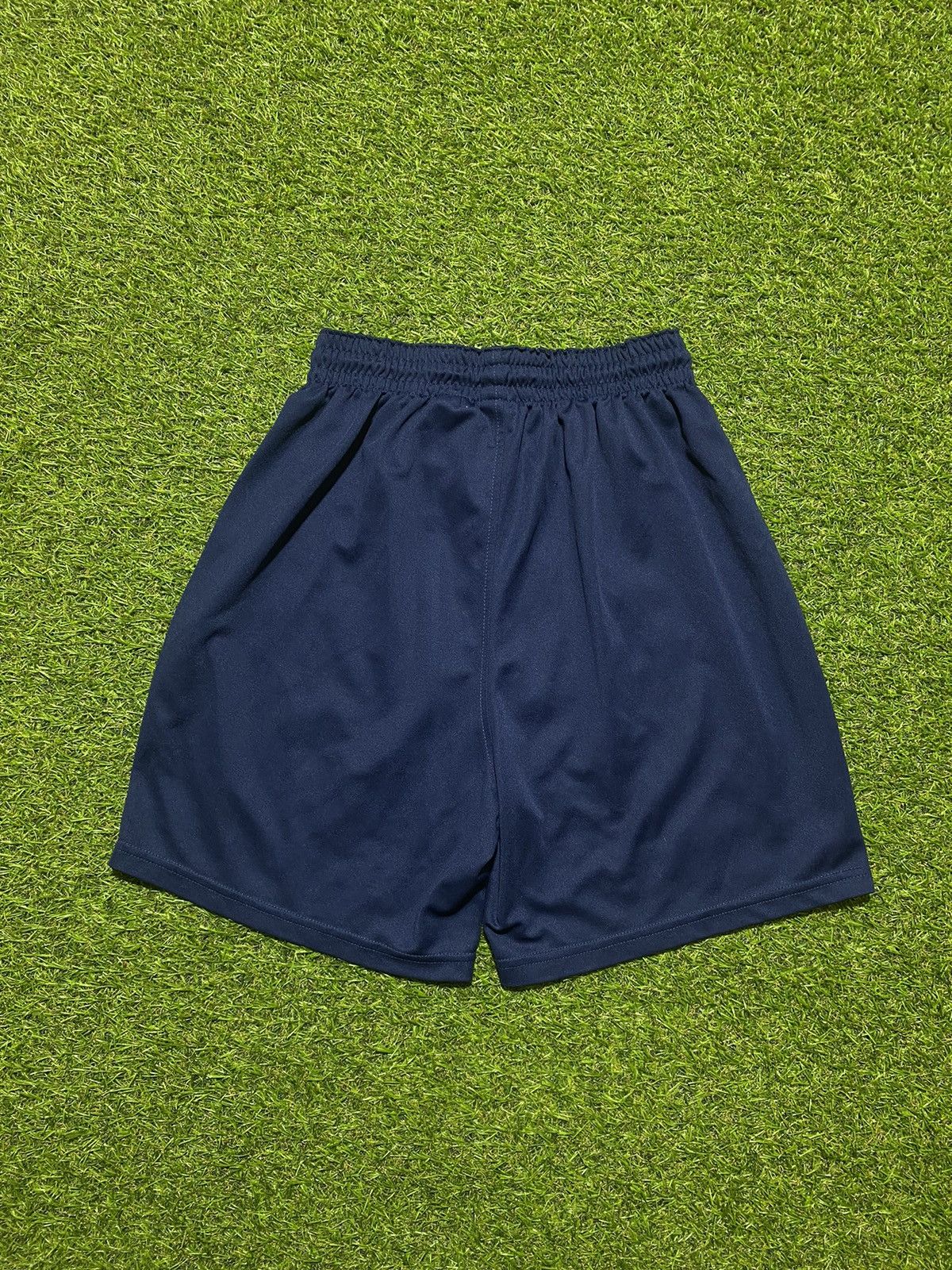 Nike Vintage Nike shorts streetwear swoosh casual y2k size S Size US 30 / EU 46 - 2 Thumbnail