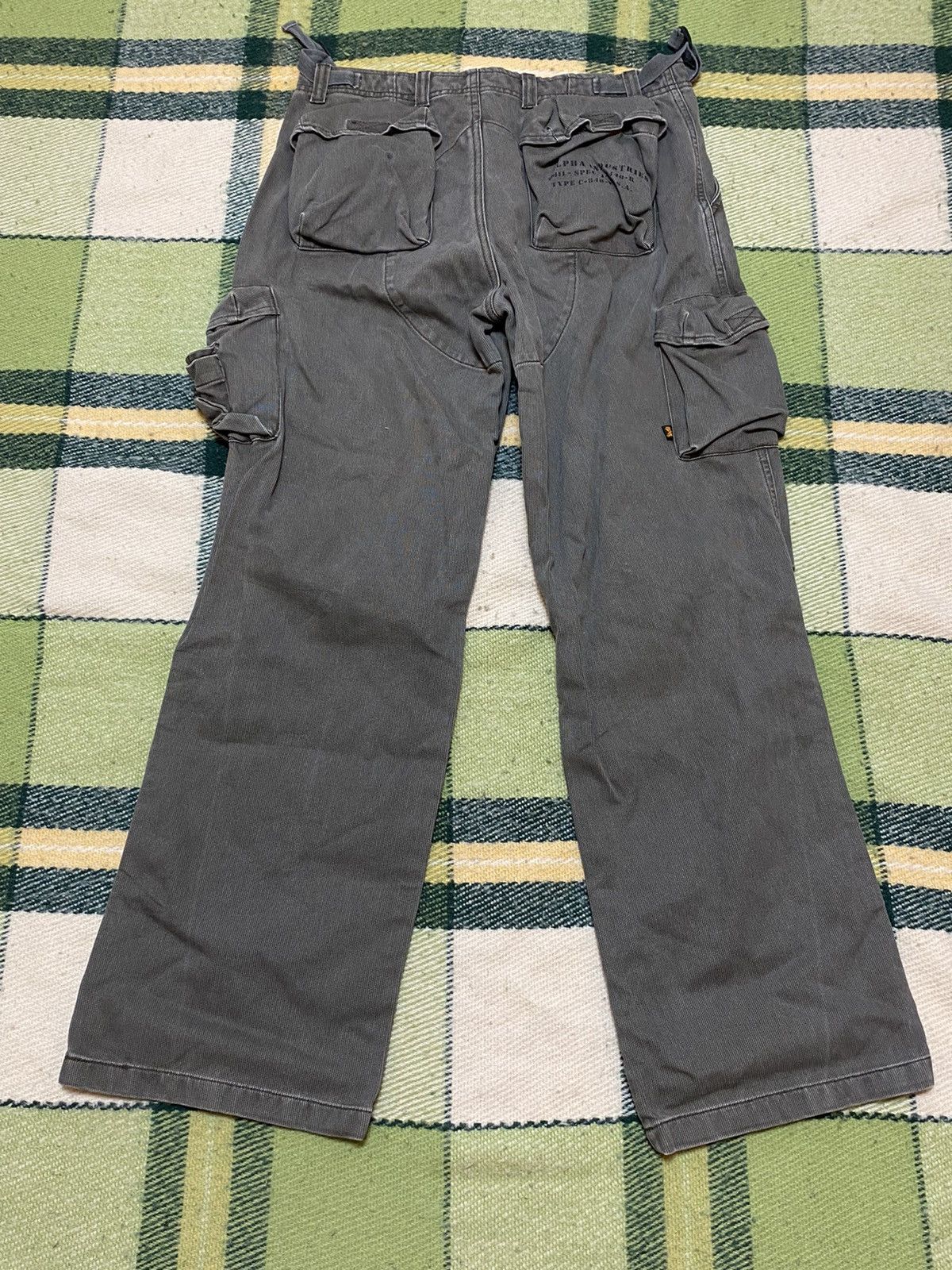 Alpha Industries Vintage Alpha Industries cargo pants military 90s size 34 Size US 34 / EU 50 - 6 Thumbnail
