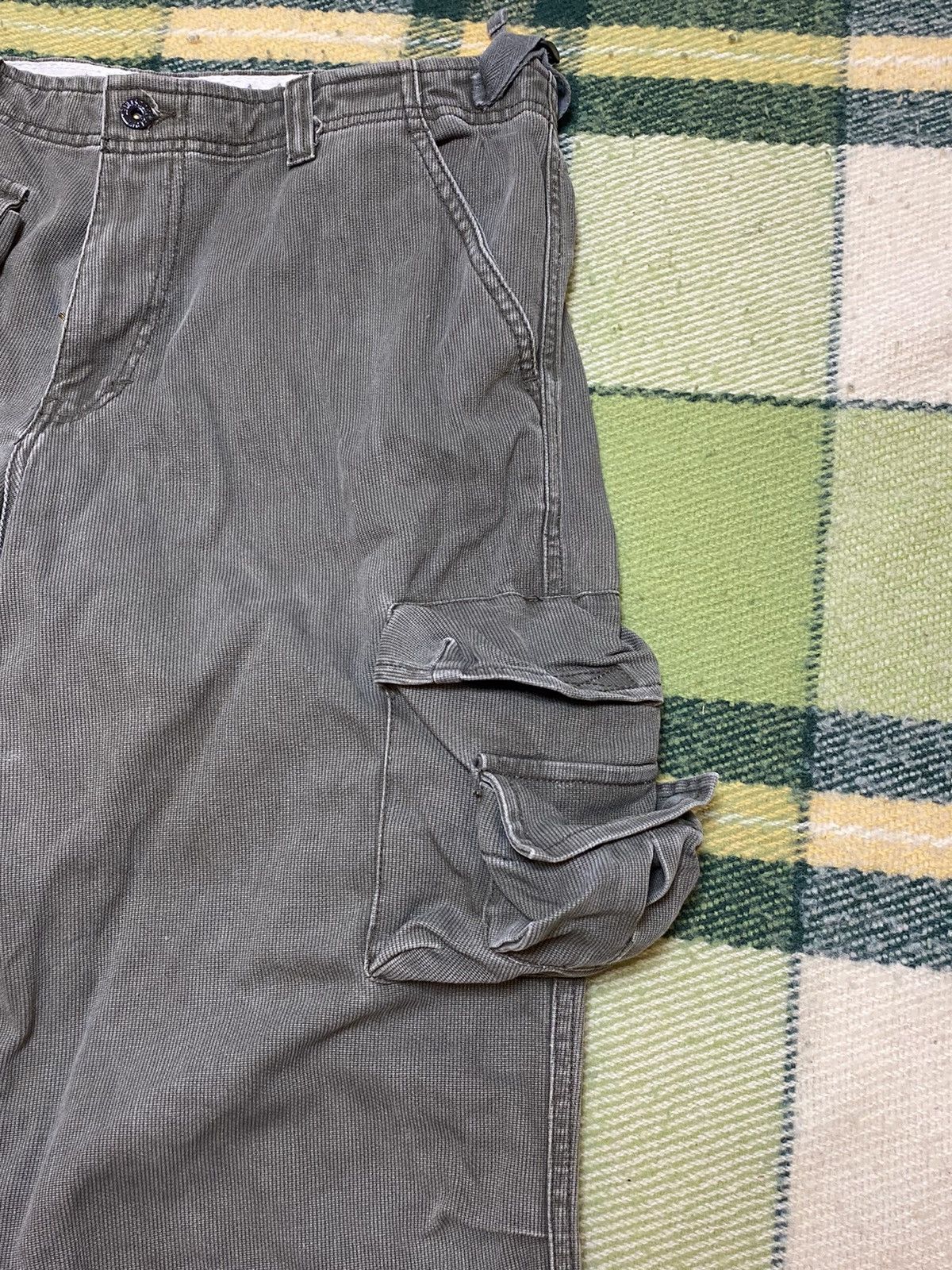 Alpha Industries Vintage Alpha Industries cargo pants military 90s size 34 Size US 34 / EU 50 - 2 Thumbnail