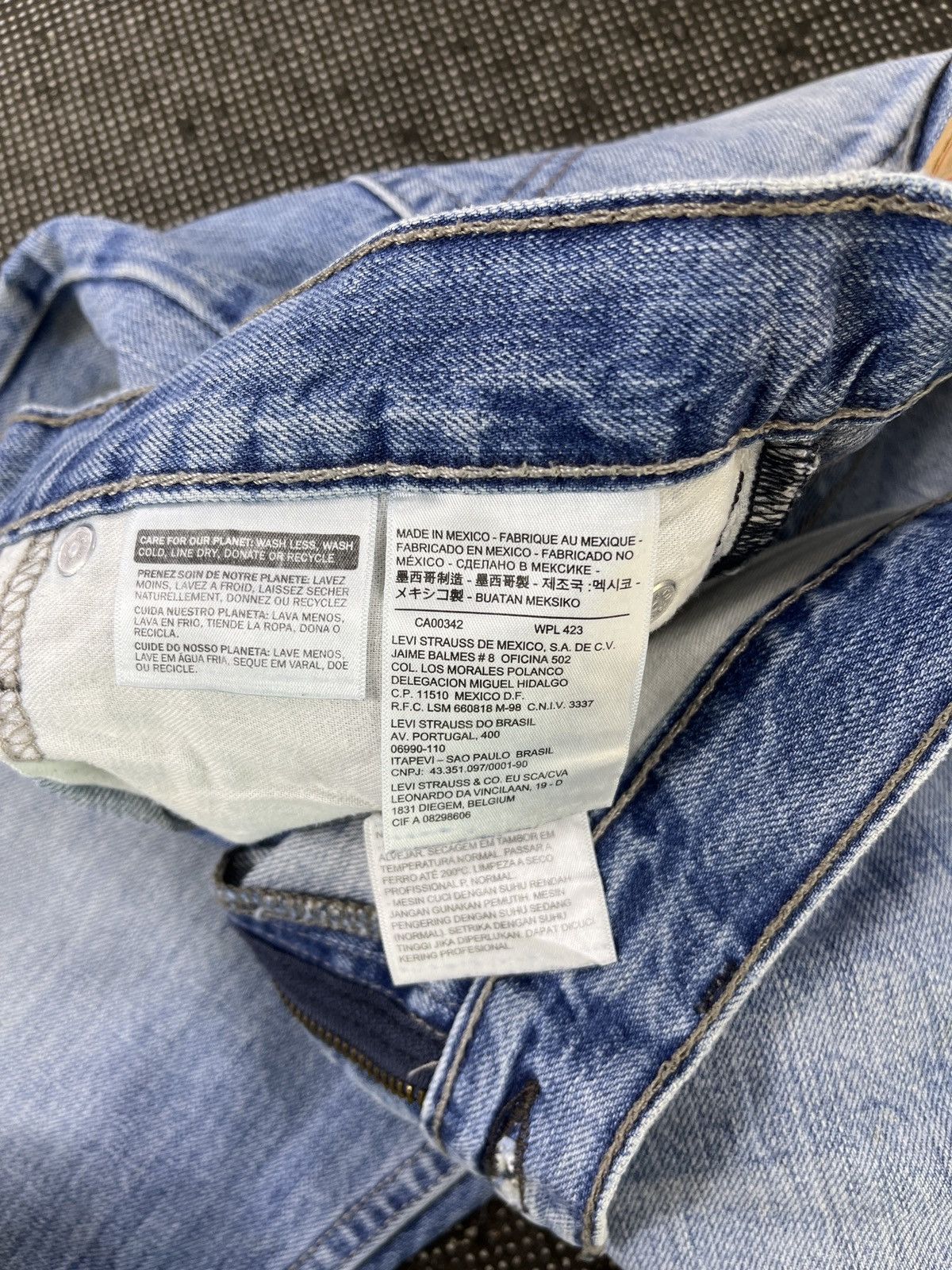 Levi's × Vintage Vintage Levis 514 Faded Blue Jeans 32x32 - J399 Size US 32 / EU 48 - 7 Thumbnail