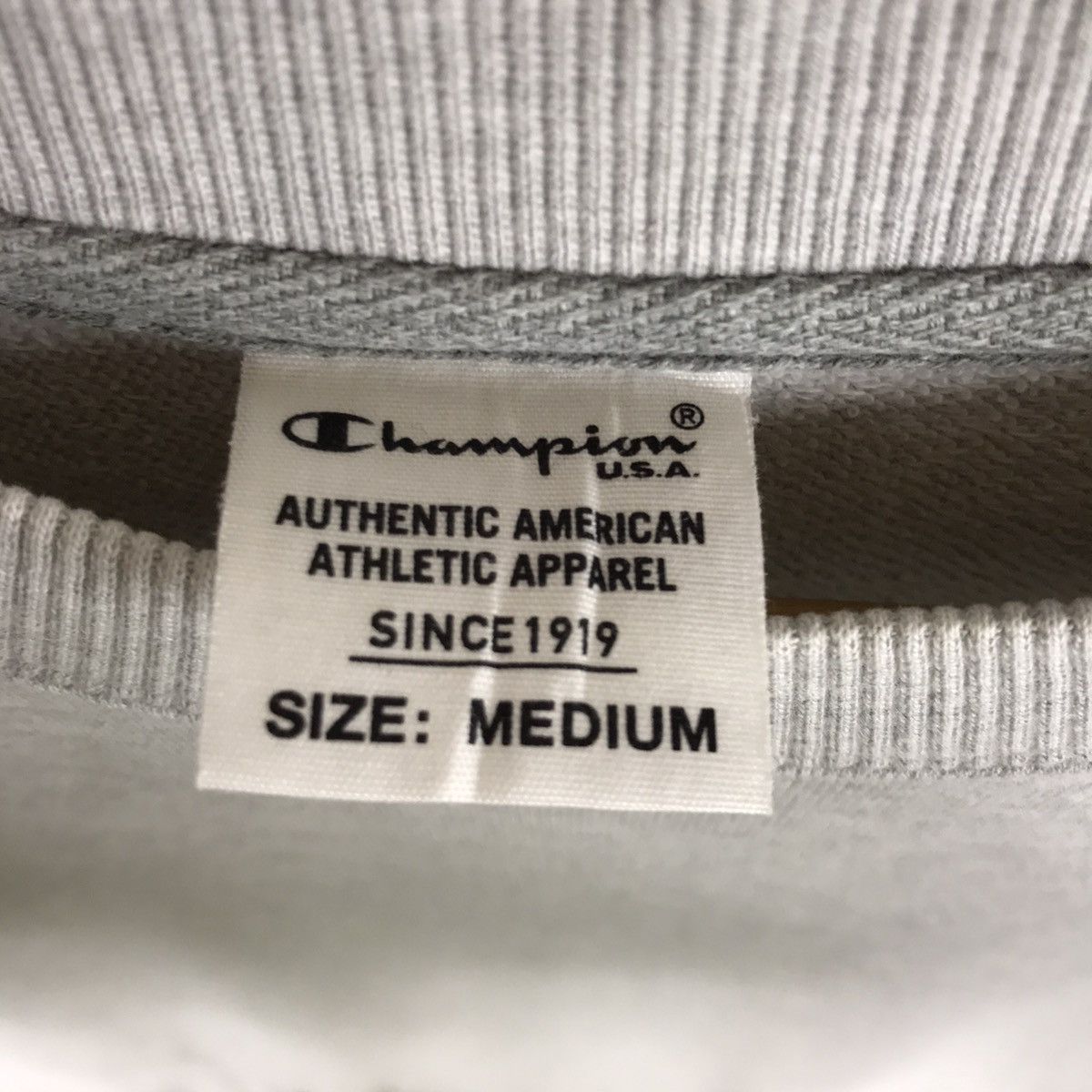 Champion Vintage Champion Script Basic Logo Sweatshirt Pullover Size US M / EU 48-50 / 2 - 5 Thumbnail