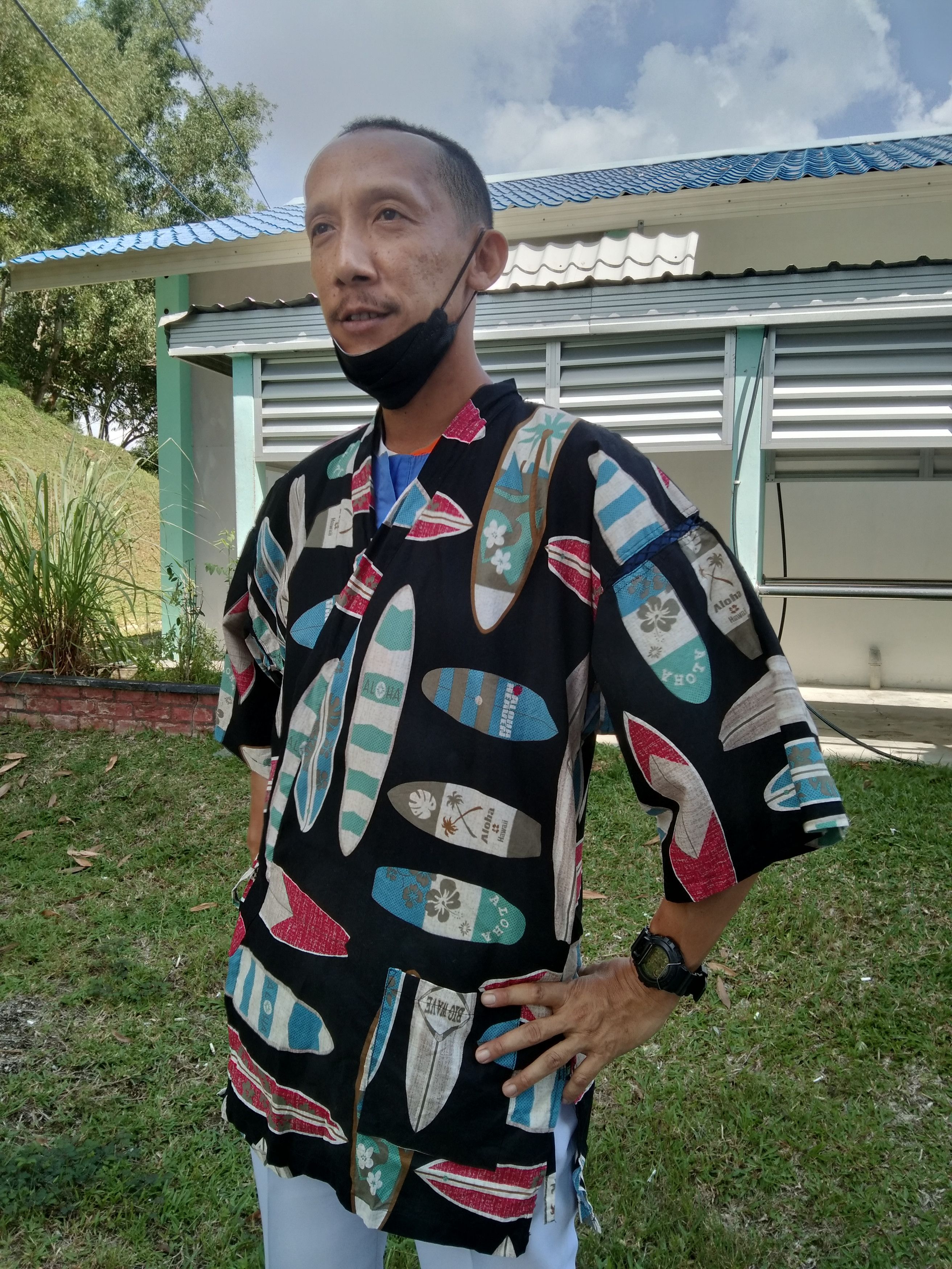 image of Lightlayers Fashionista Hawaiian Kimono, Men's (Size Medium)