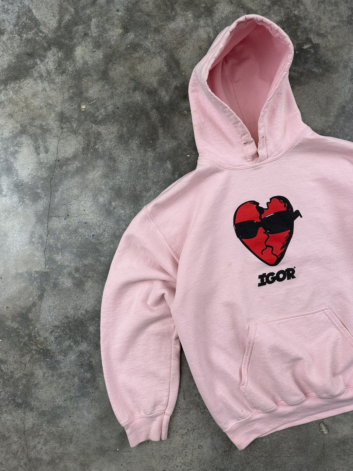 Golf Wang Golf Wang Pink Broken Heart Shades Sweatshirt Pink Medium Size US M / EU 48-50 / 2 - 2 Thumbnail