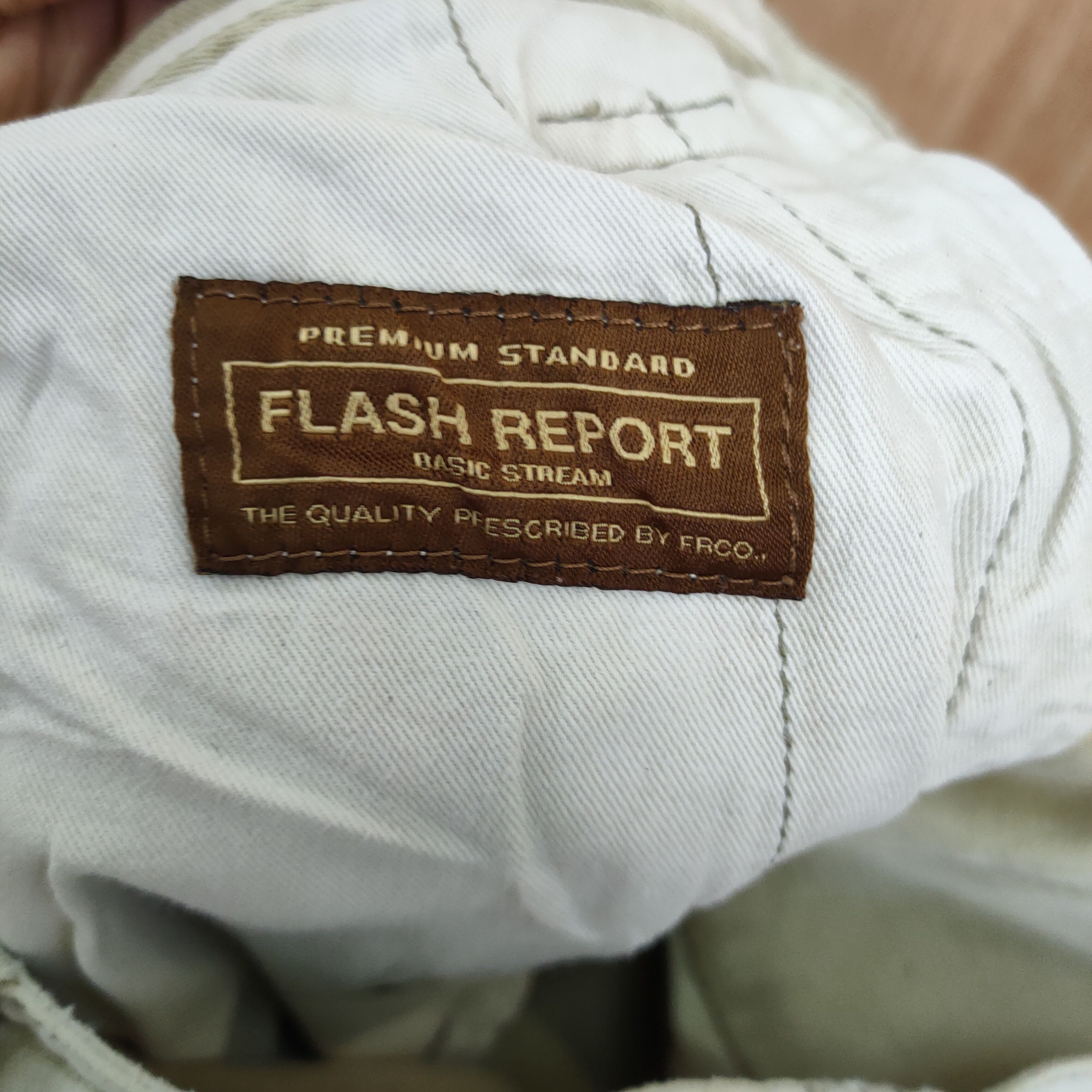 Japanese Brand VINTAGE FLASH REPORT 8 POCKET FADED CARGO PANTS Size US 32 / EU 48 - 7 Thumbnail