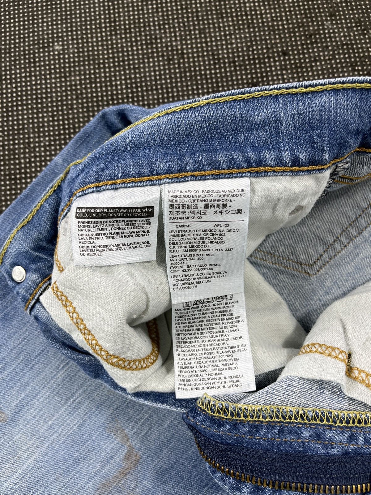 Levi's × Vintage Vintage Levis 514 Light Blue Jeans - J406 Size US 36 / EU 52 - 7 Thumbnail