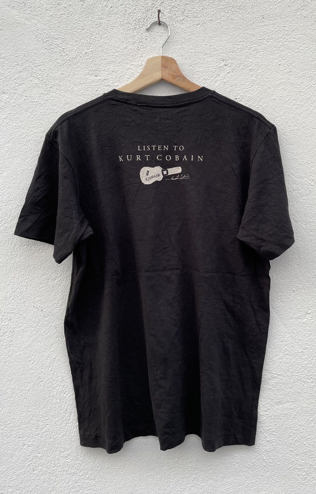 Uniqlo Uniqlo x Kurt Cobain tshirt Size US L / EU 52-54 / 3 - 4 Thumbnail