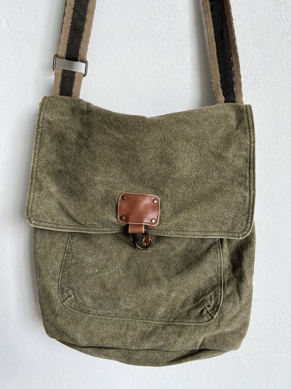 Other Army Style Sling Bag Size ONE SIZE - 2 Thumbnail
