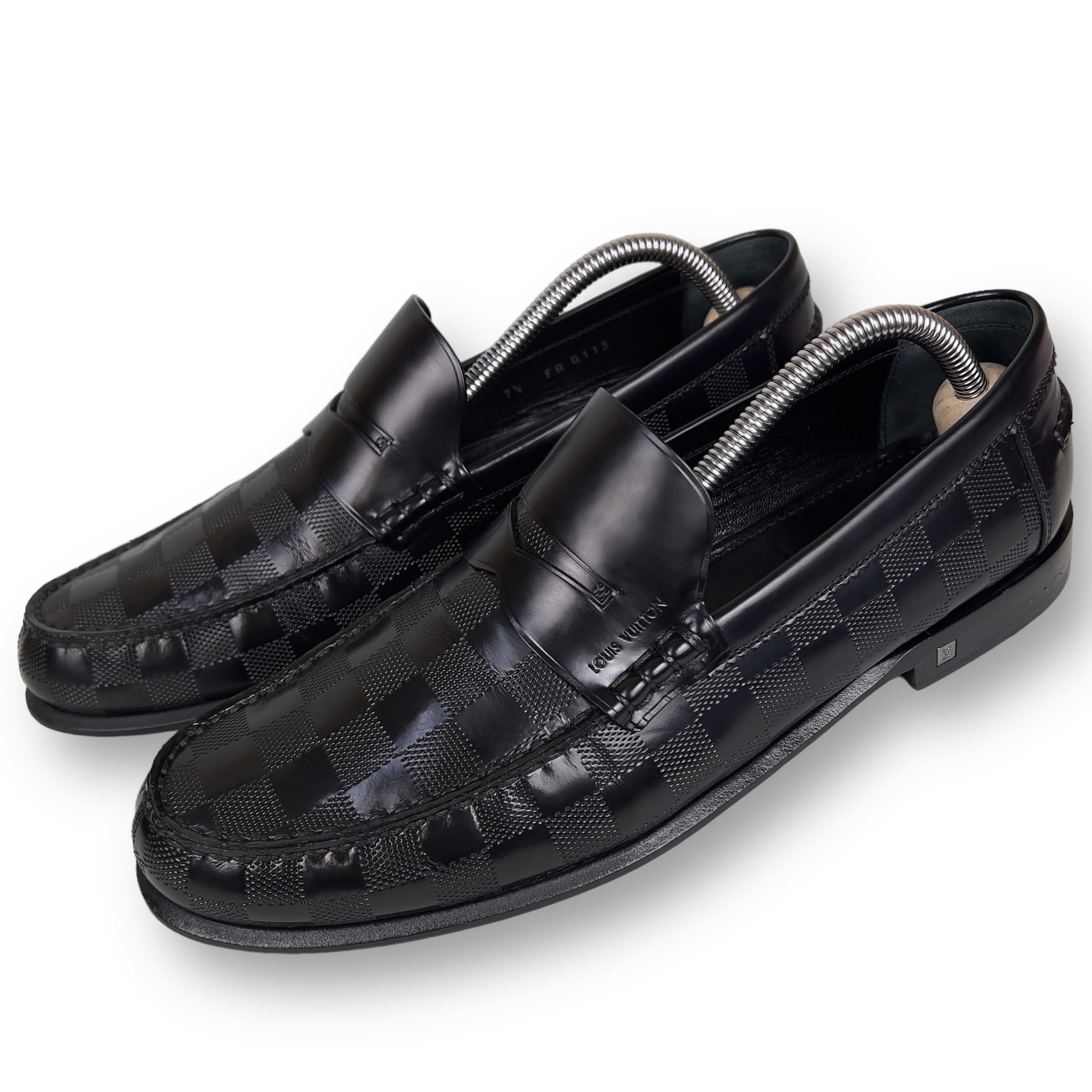 Louis Vuitton Major Loafer Graphite. Size 07.5