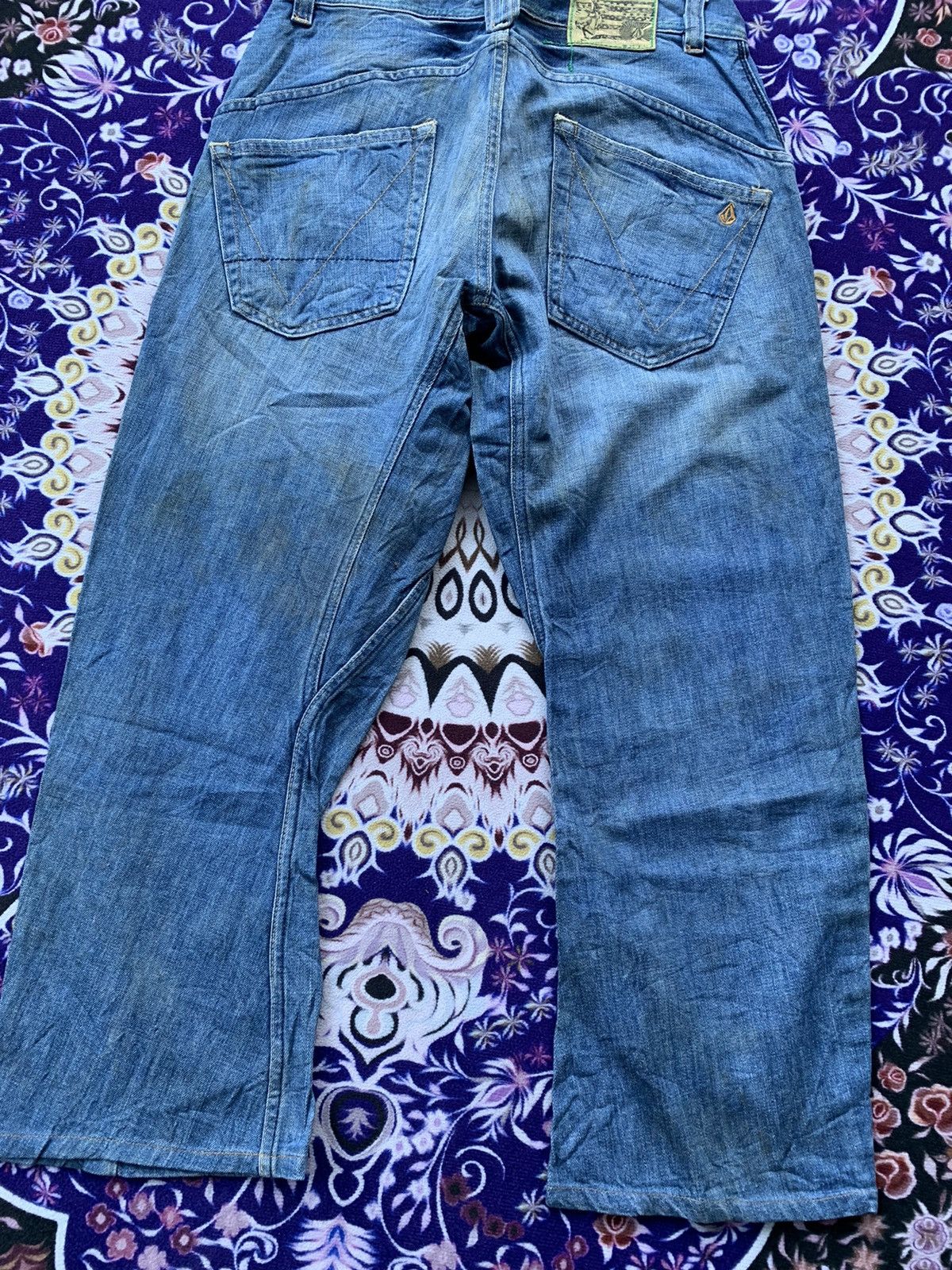 Volcom Vintage Volcom Distressed Denim Size US 33 - 11 Thumbnail