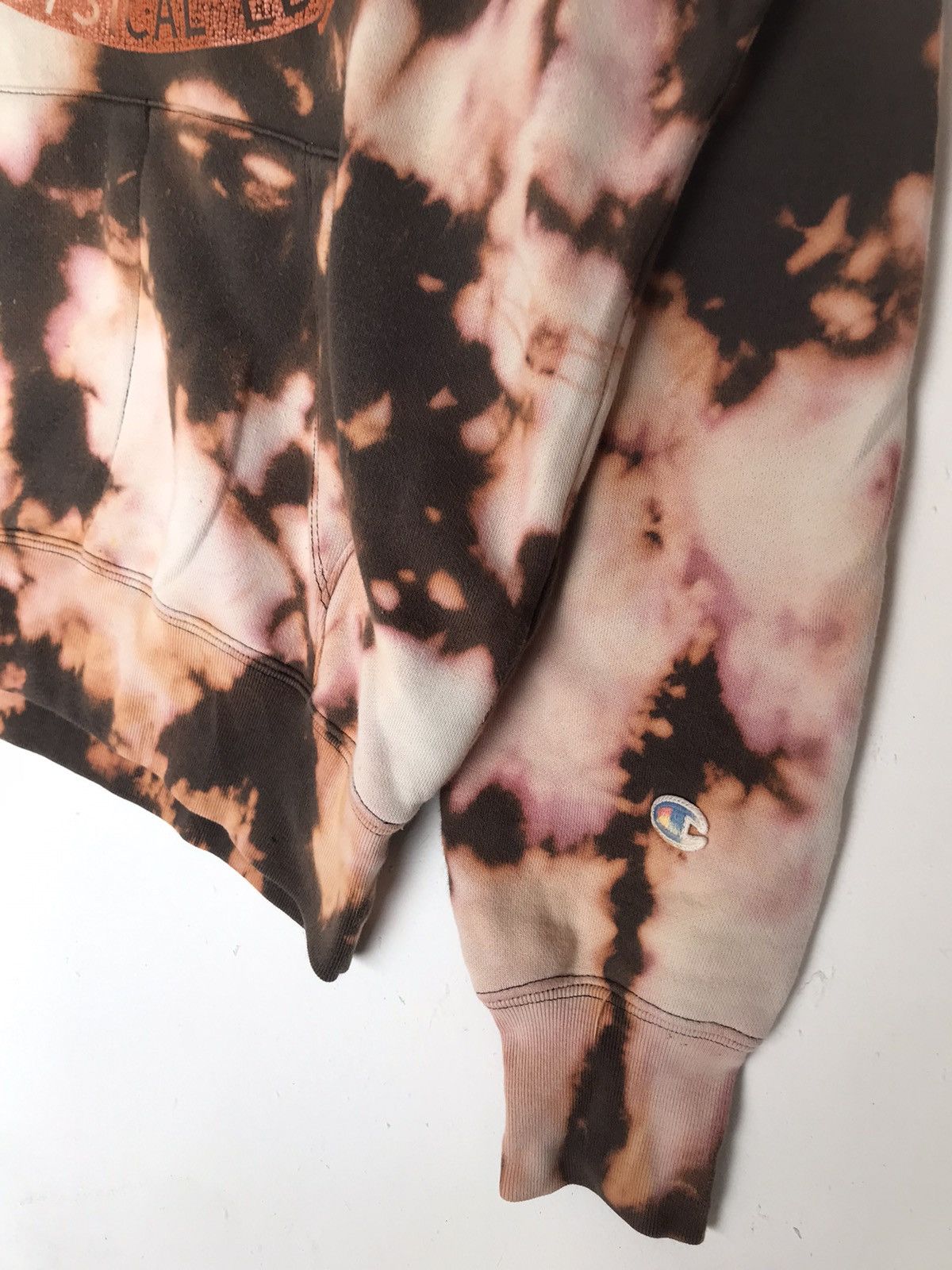 Champion Vintage champion university hoodie bleach tie dye Size US M / EU 48-50 / 2 - 5 Thumbnail
