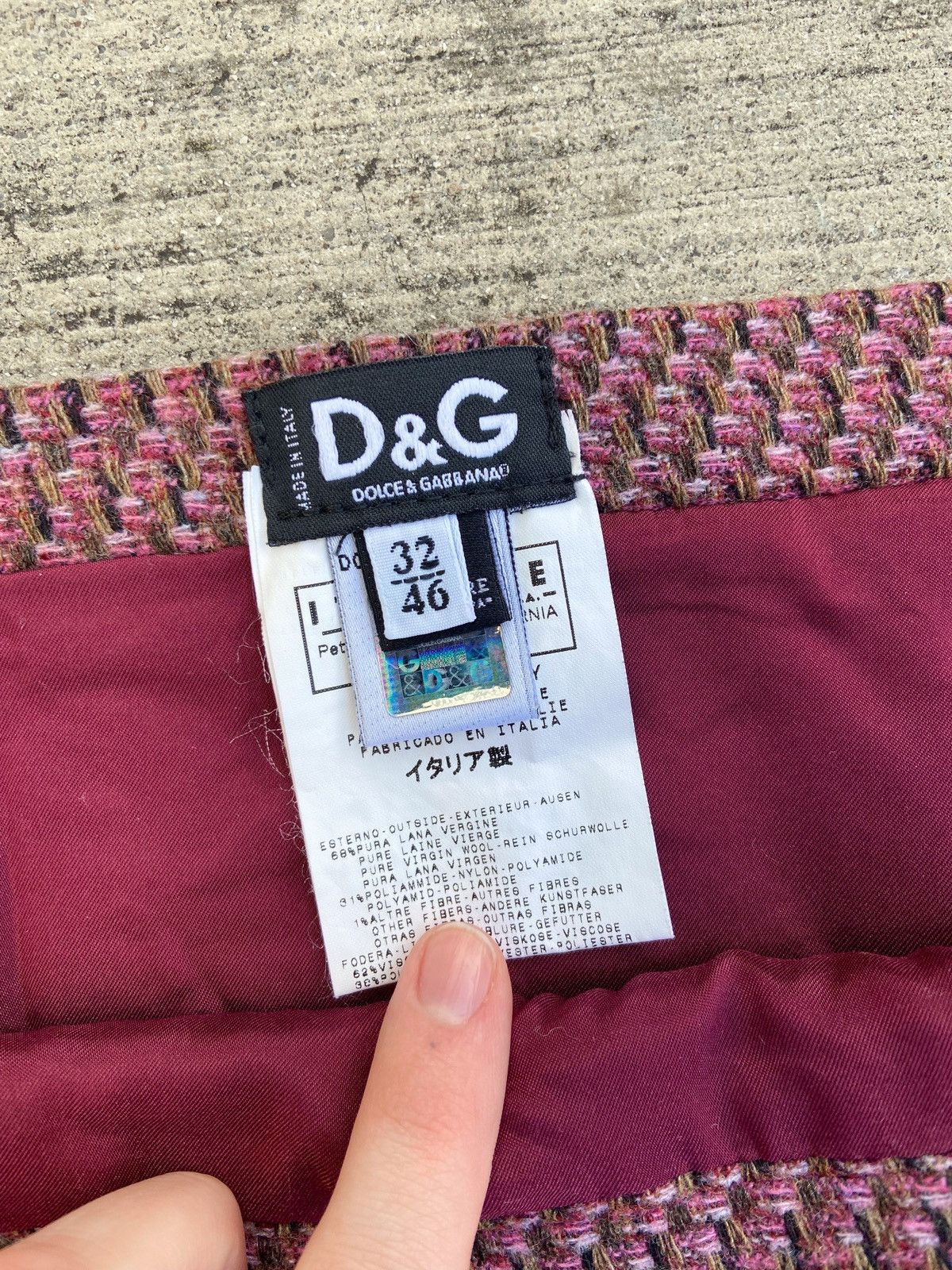 Dolce & Gabbana D&G midi skirt made in Italy Size 32" / US 10 / IT 46 - 7 Thumbnail