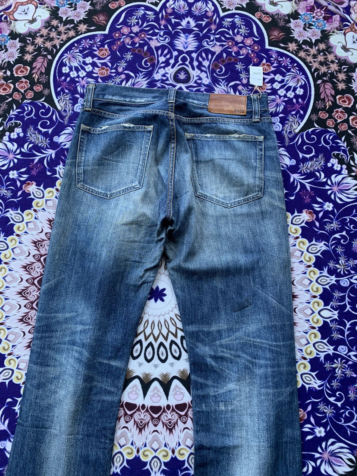 Uniqlo Uniqlo Faded Wash Denim Size US 34 / EU 50 - 7 Thumbnail