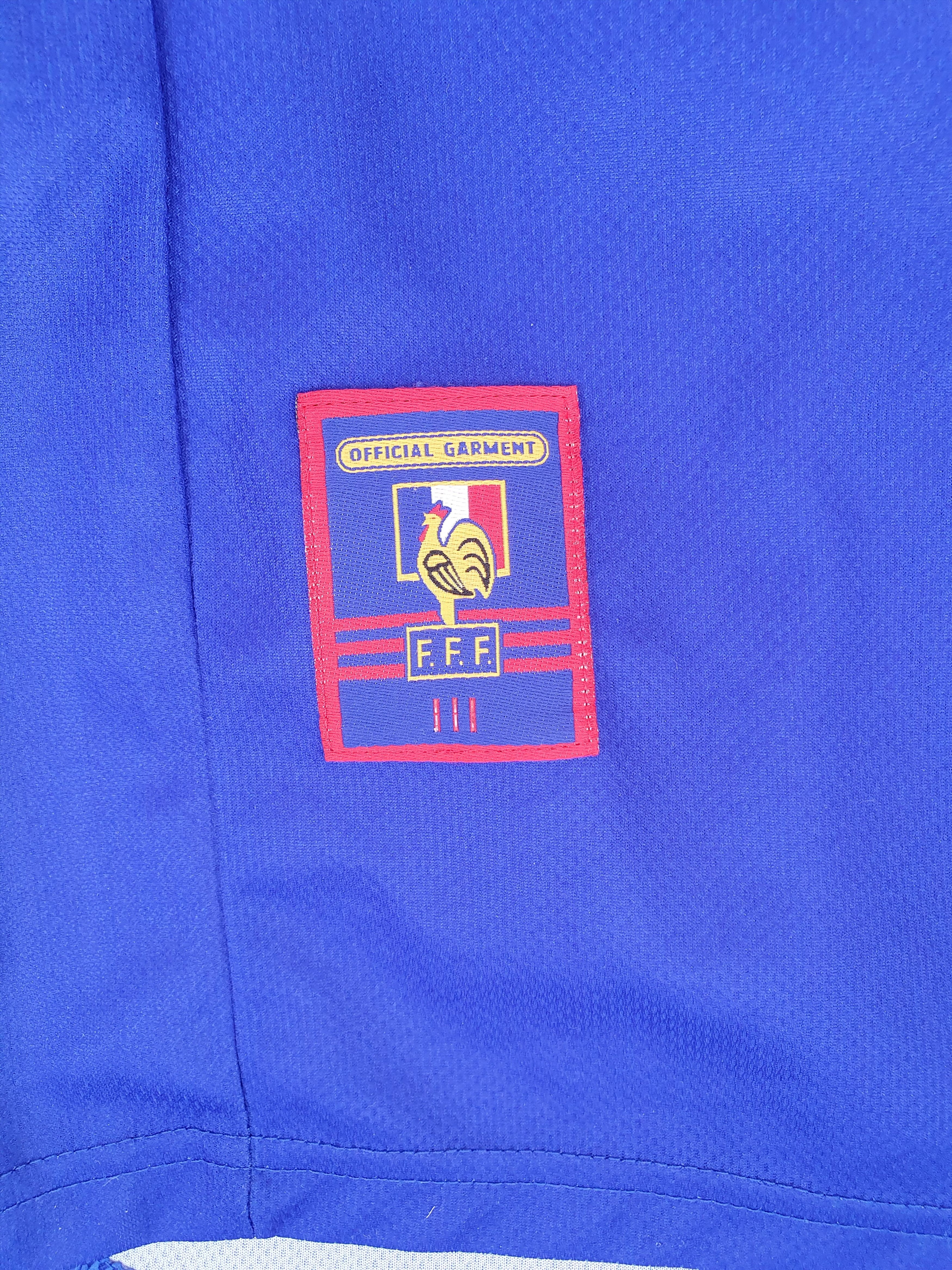 Adidas Official France Team Adidas Vintage Sport Tee shirt Size US L / EU 52-54 / 3 - 4 Thumbnail