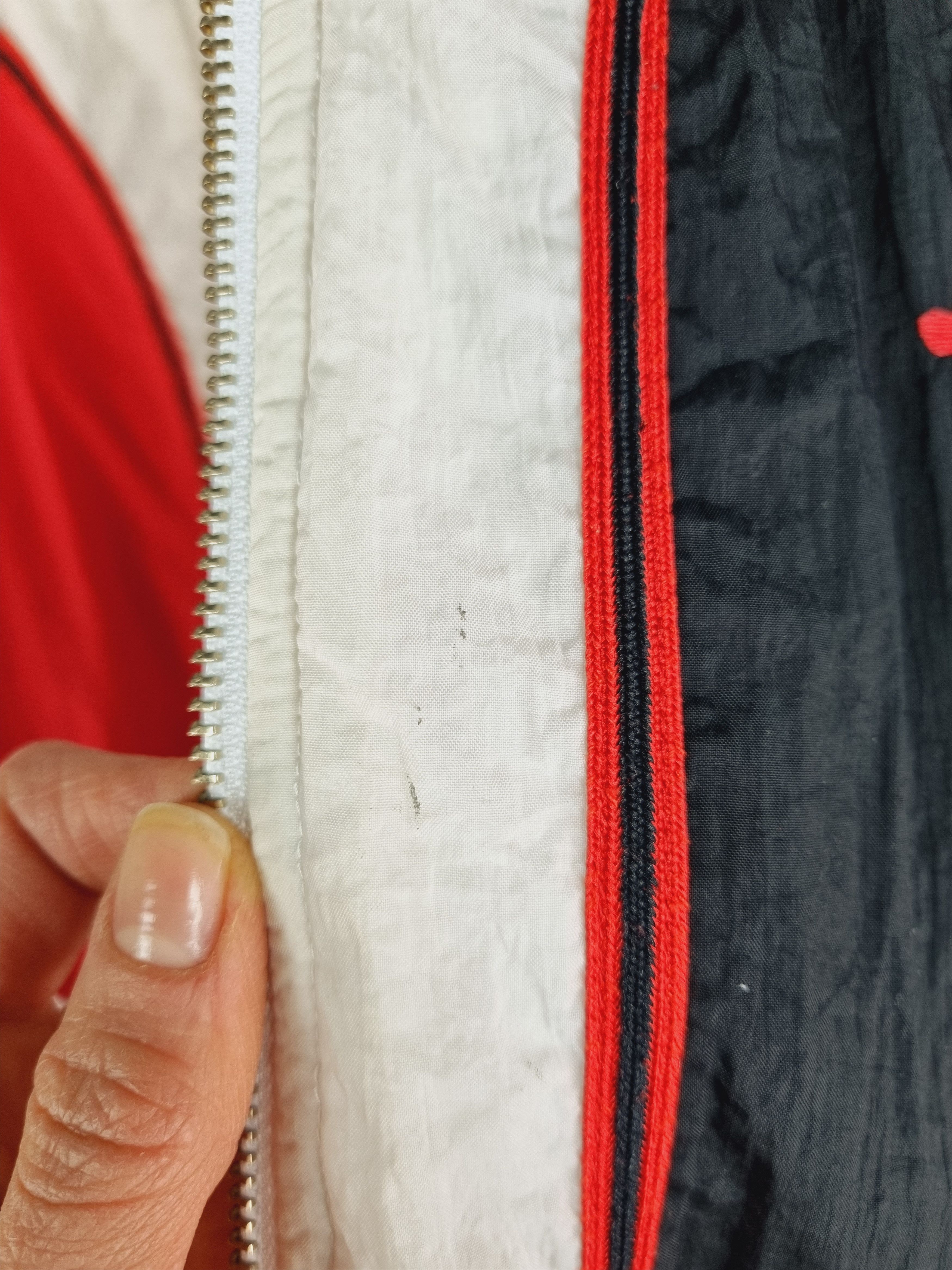 Jordan Brand × Nike × Vintage 90s Rare NIKE Air Jordan Vintage Nylon Light Jacket Size US S / EU 44-46 / 1 - 12 Thumbnail