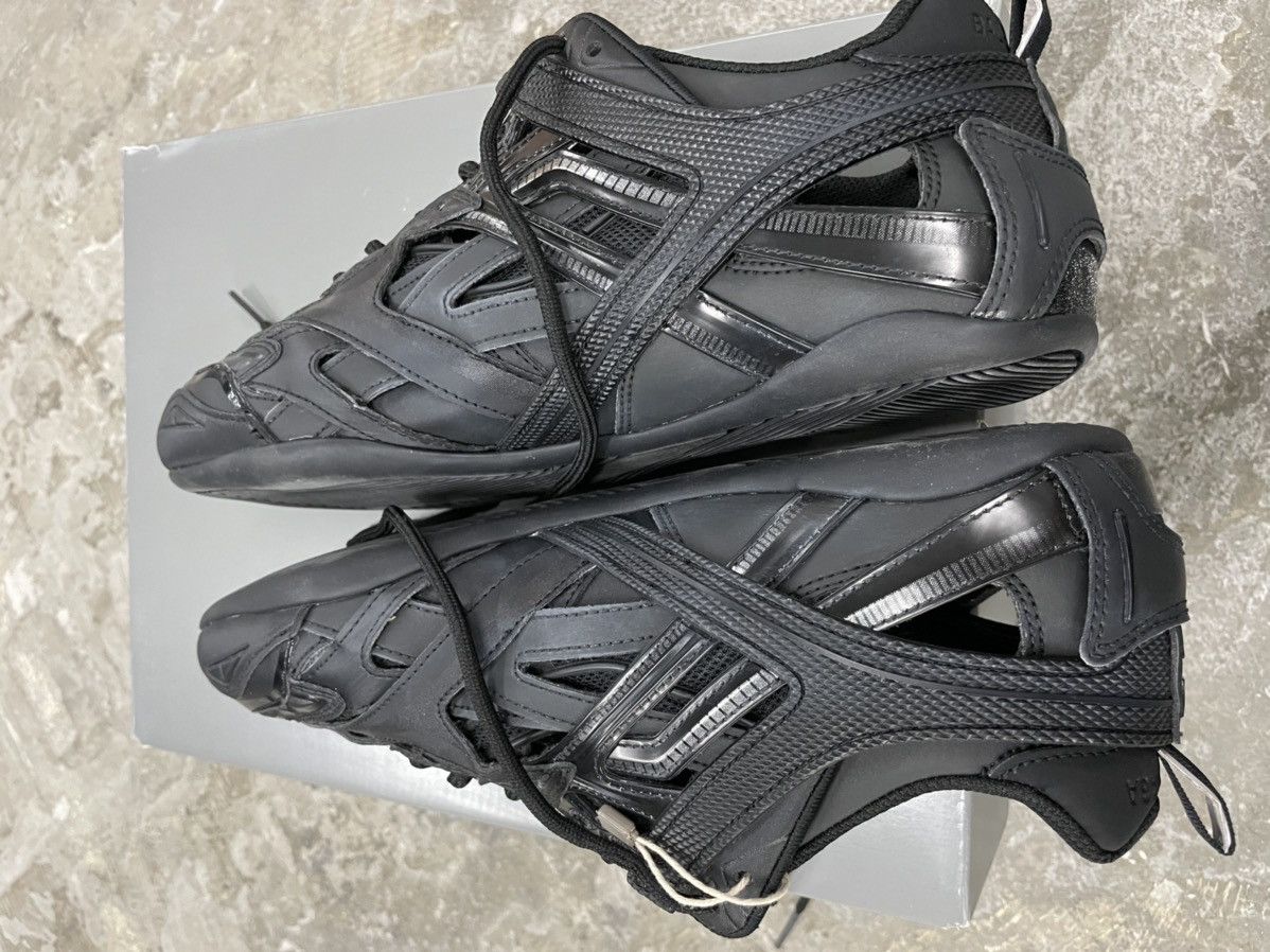 Balenciaga Balenciaga cut out sneakers 41 Size US 8 / EU 41 - 6 Thumbnail