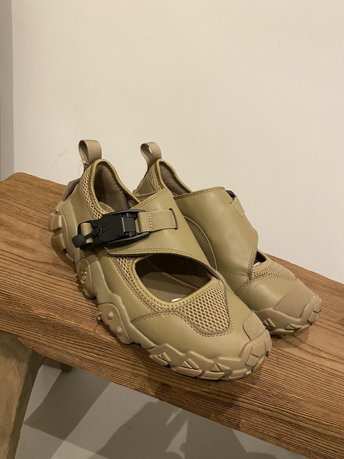 Adidas × HYKE Hyke x Adidas sandal Size US 9 / EU 42 - 2 Thumbnail