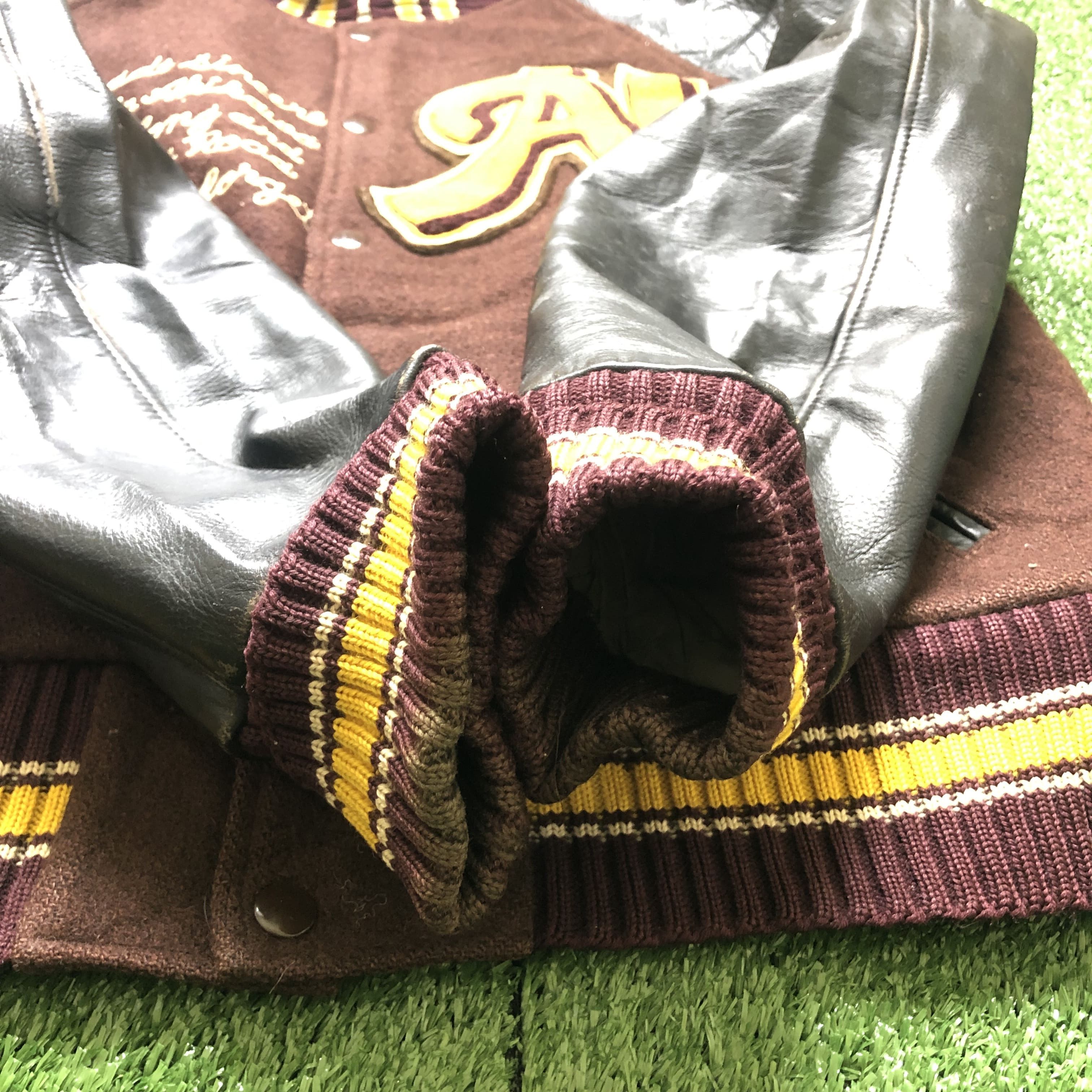 Vintage Vintage AI Leather Sleeves Letterman Varsity Jacket Size US M / EU 48-50 / 2 - 7 Thumbnail