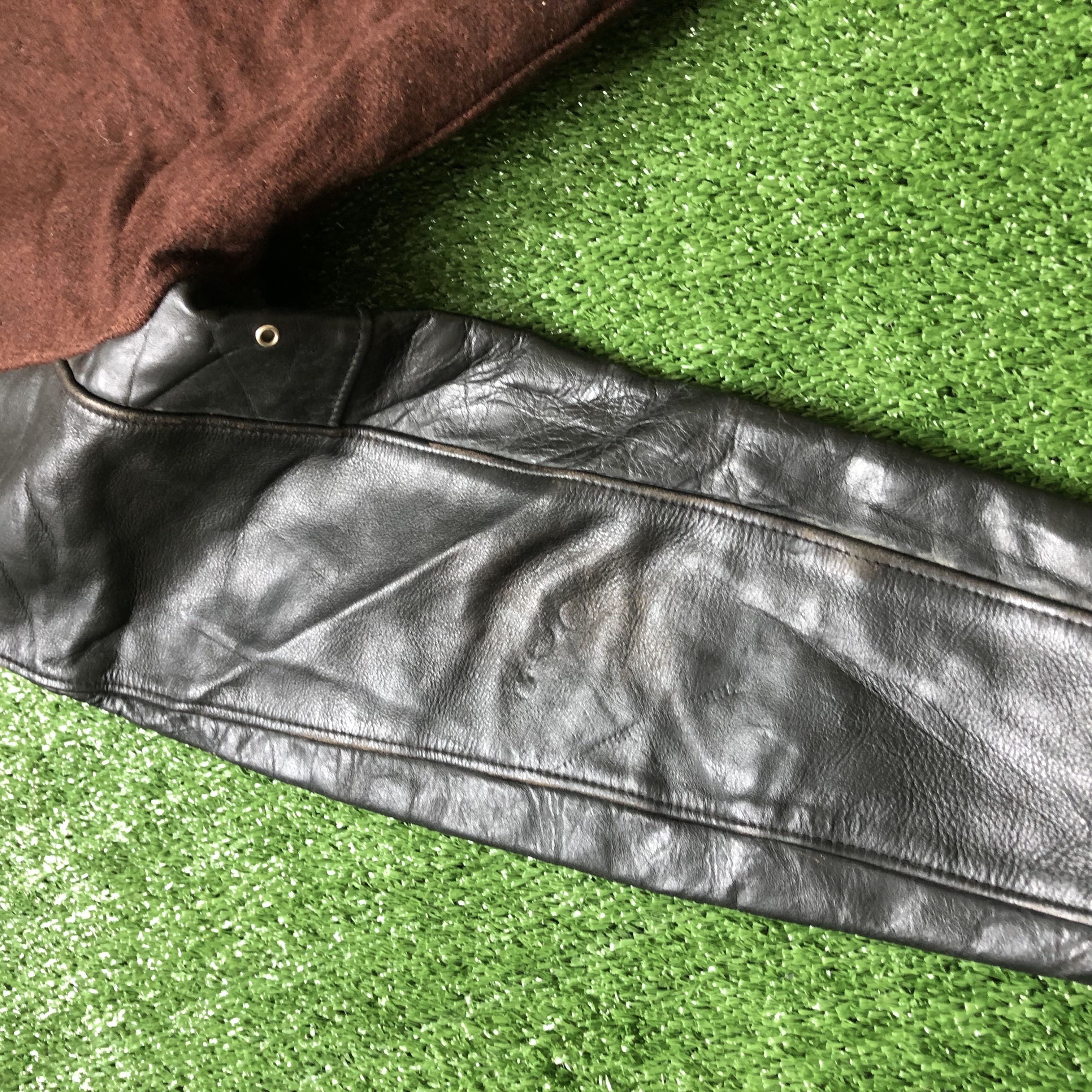 Vintage Vintage AI Leather Sleeves Letterman Varsity Jacket Size US M / EU 48-50 / 2 - 9 Thumbnail