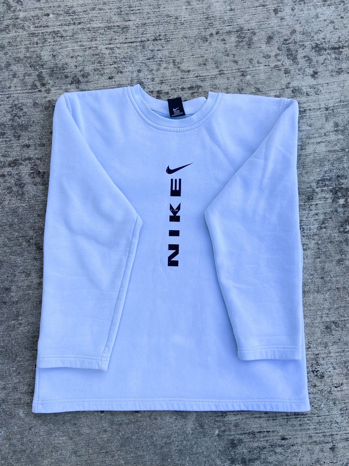 Nike Nike vintage sweatshirt size L Size US L / EU 52-54 / 3 - 3 Thumbnail