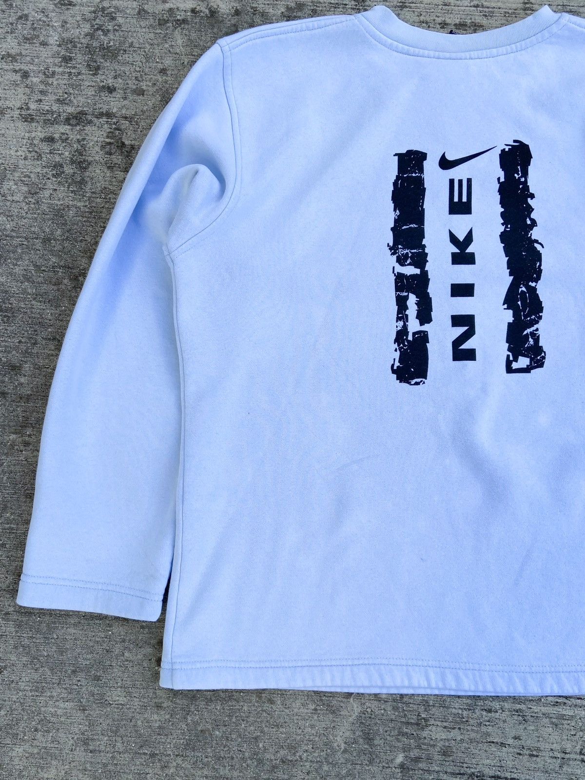 Nike Nike vintage sweatshirt size L Size US L / EU 52-54 / 3 - 4 Thumbnail