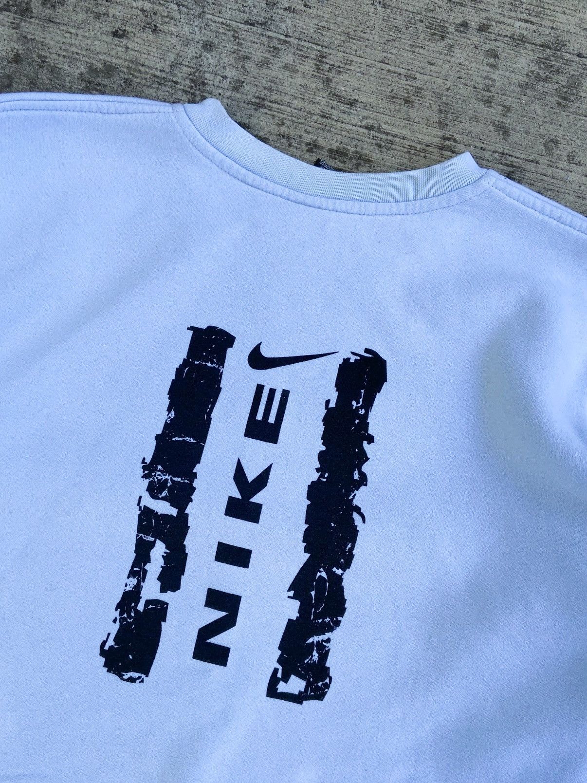 Nike Nike vintage sweatshirt size L Size US L / EU 52-54 / 3 - 7 Thumbnail