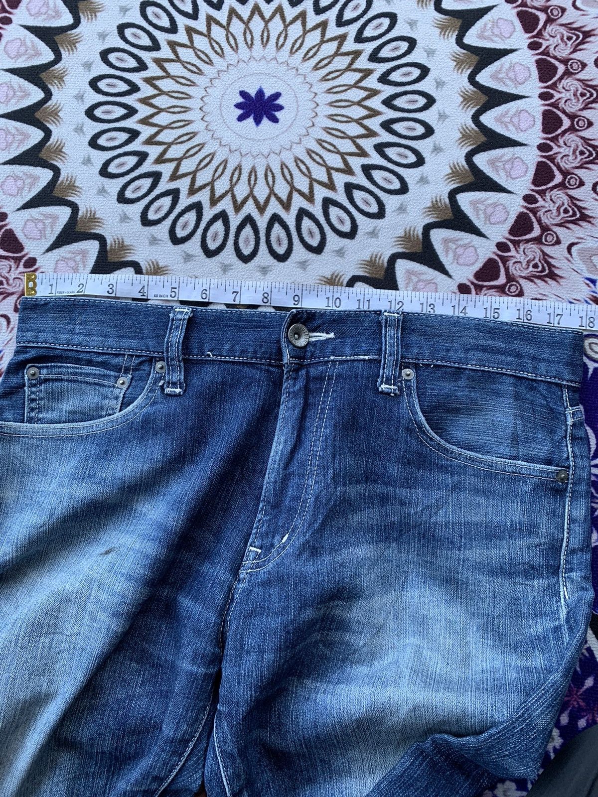 Japanese Brand Uniqlo UJ Faded Wash Denim Size US 36 / EU 52 - 11 Thumbnail