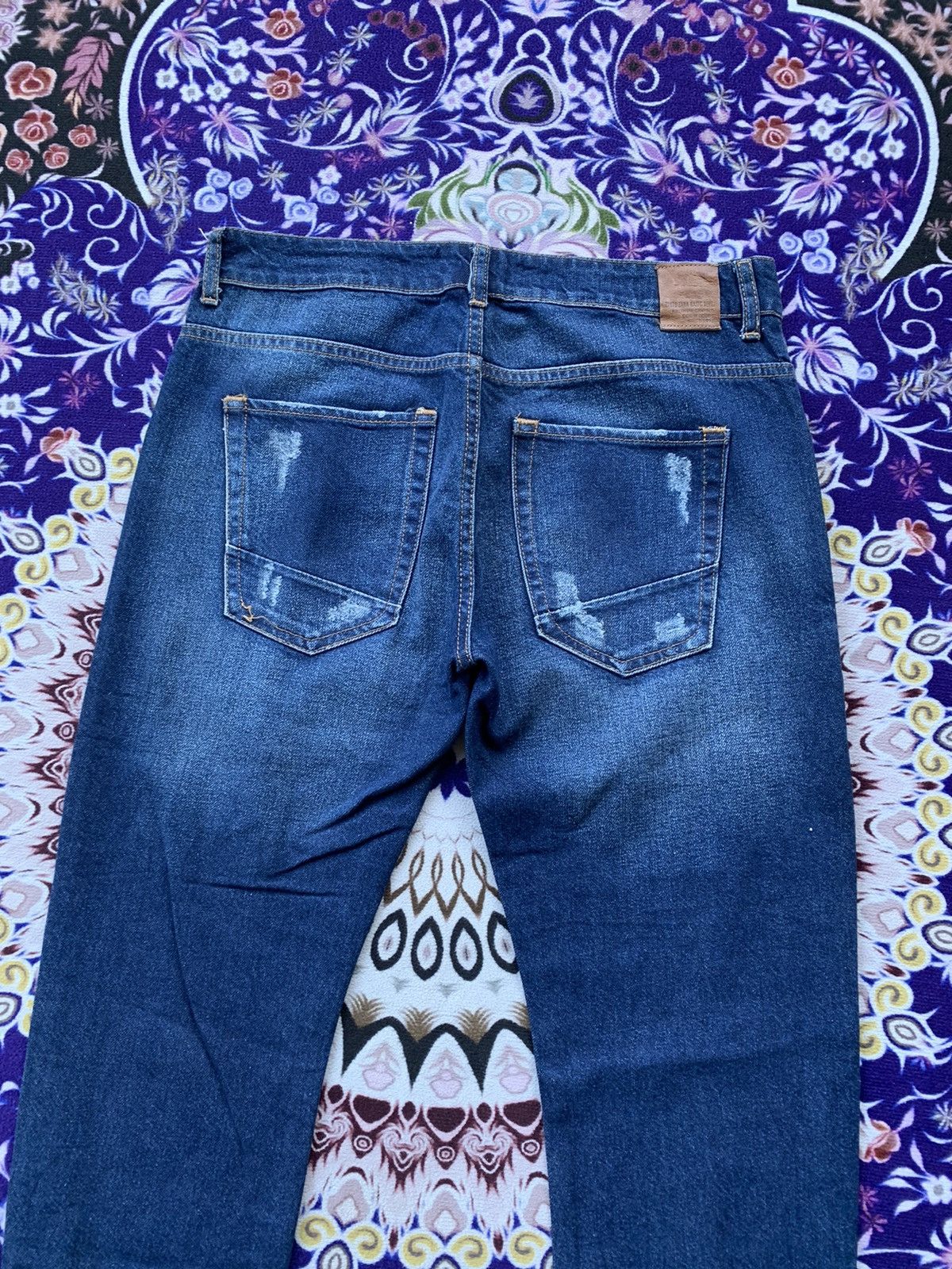 Designer Zara Faded Wash Denim Size US 33 - 12 Thumbnail