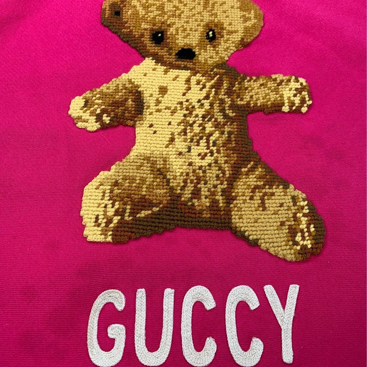 Gucci Gucci size L pink Guccy teddy bear sweatshirt oversized Size US L / EU 52-54 / 3 - 3 Thumbnail