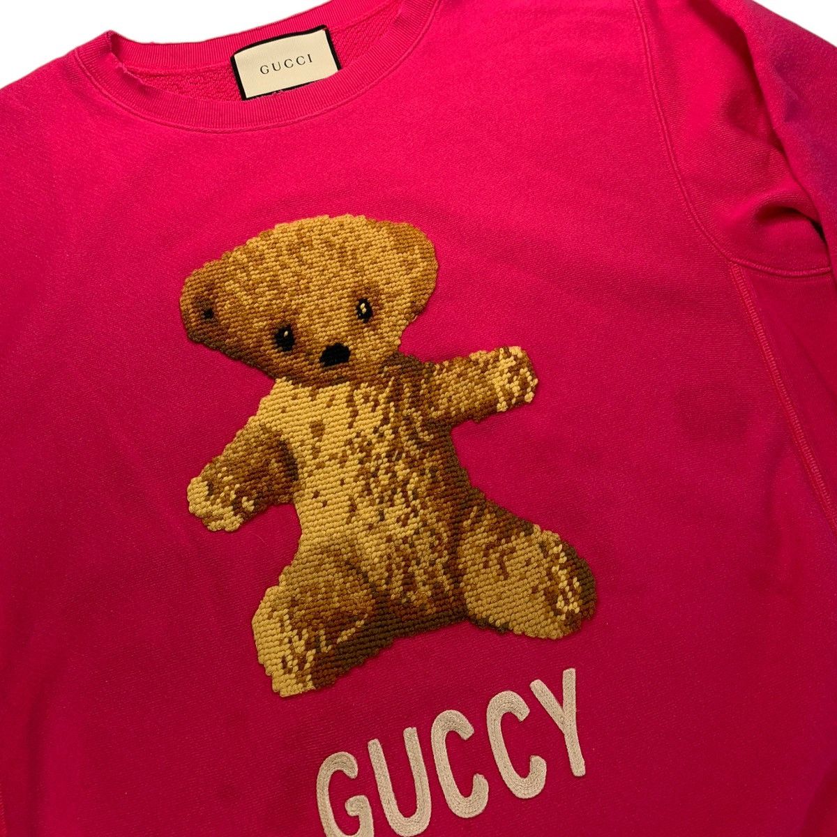 Gucci Gucci size L pink Guccy teddy bear sweatshirt oversized Size US L / EU 52-54 / 3 - 10 Thumbnail