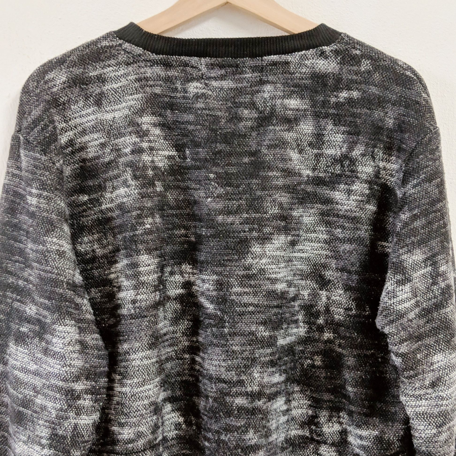 Japanese Brand Vintage Defective Struct Smoke Knitwear Sweater Size US L / EU 52-54 / 3 - 2 Thumbnail