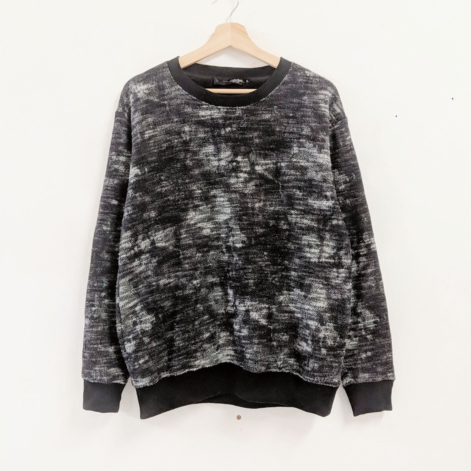image of Aran Isles Knitwear x Coloured Cable Knit Sweater Vintage Defective Struct Smoke Knitwear Sweater i