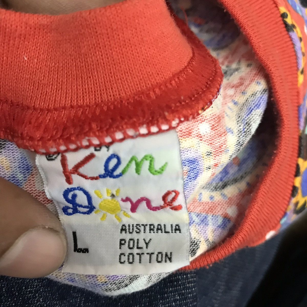 Man Made In Australia Vintage Ken Done Pop Art Design T shirt Size US M / EU 48-50 / 2 - 4 Thumbnail