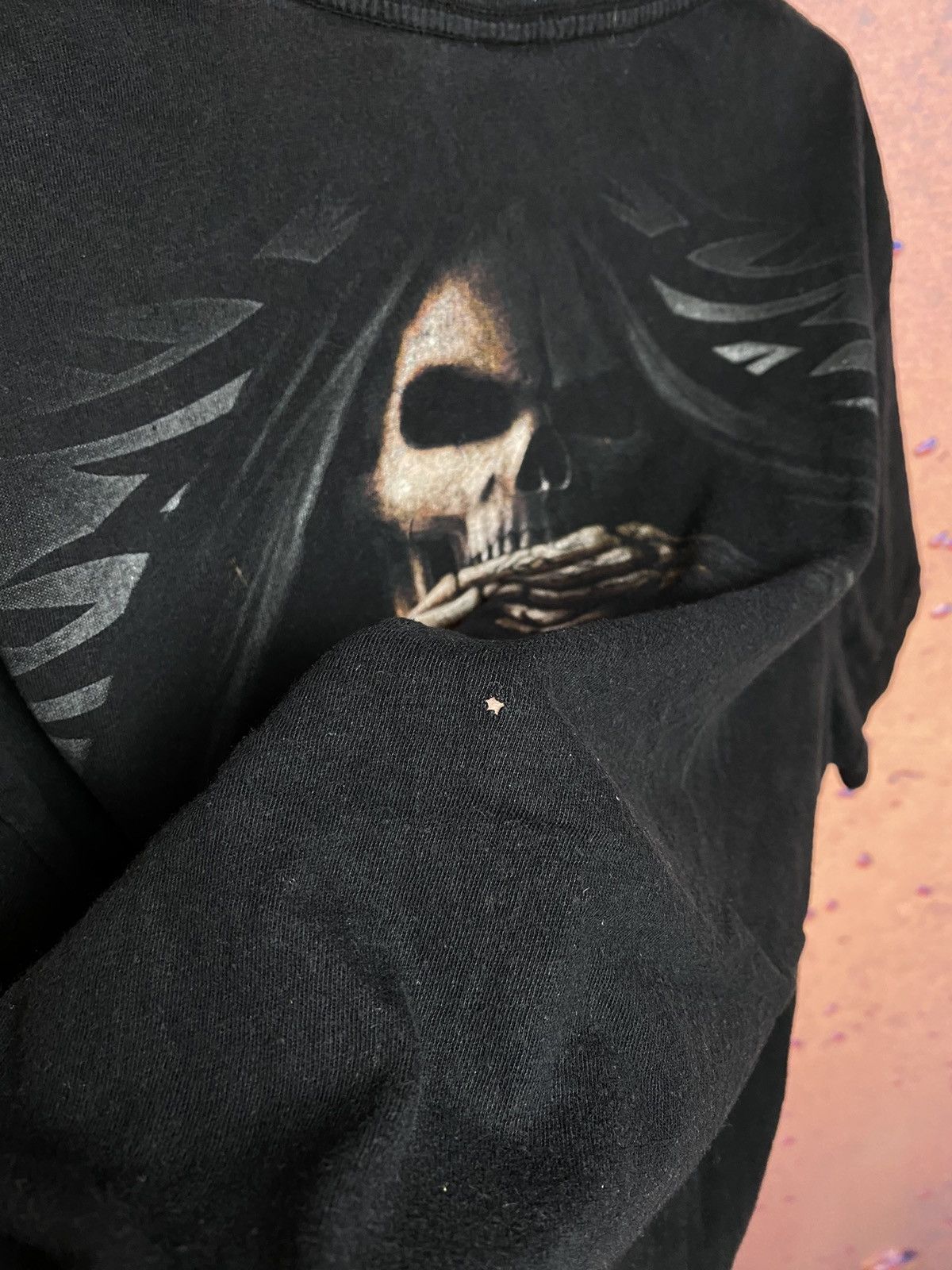 Band Tees × Vintage Vintage band tee skull skeleton logo Size US M / EU 48-50 / 2 - 5 Thumbnail