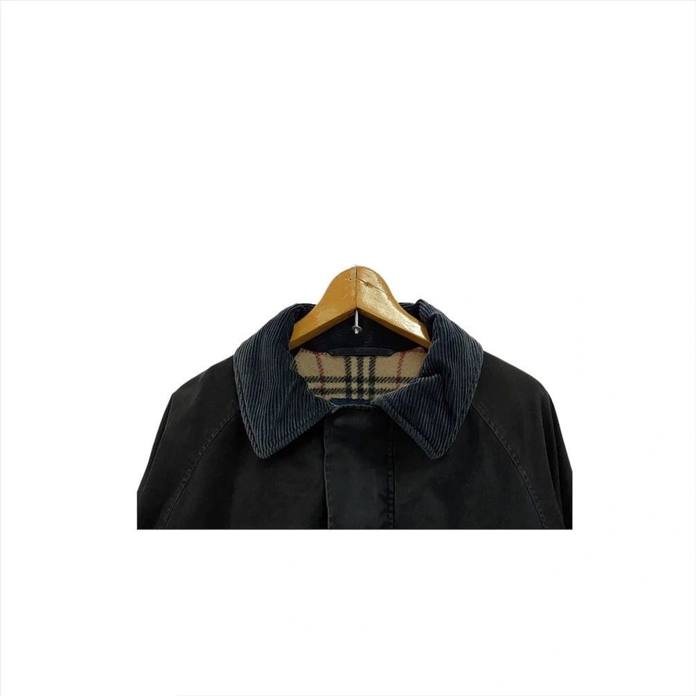 Burberry × Vintage SUN FADDED VINTAGE BURBERRY LONDON DISTRESSED JACKET Size US M / EU 48-50 / 2 - 9 Thumbnail