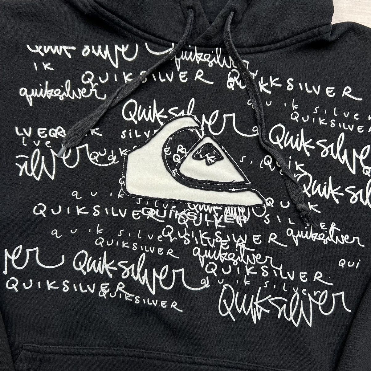 Quicksilver Vintage Quicksilver Quiksilver Black Hoodie Big Logo Size US M / EU 48-50 / 2 - 4 Thumbnail