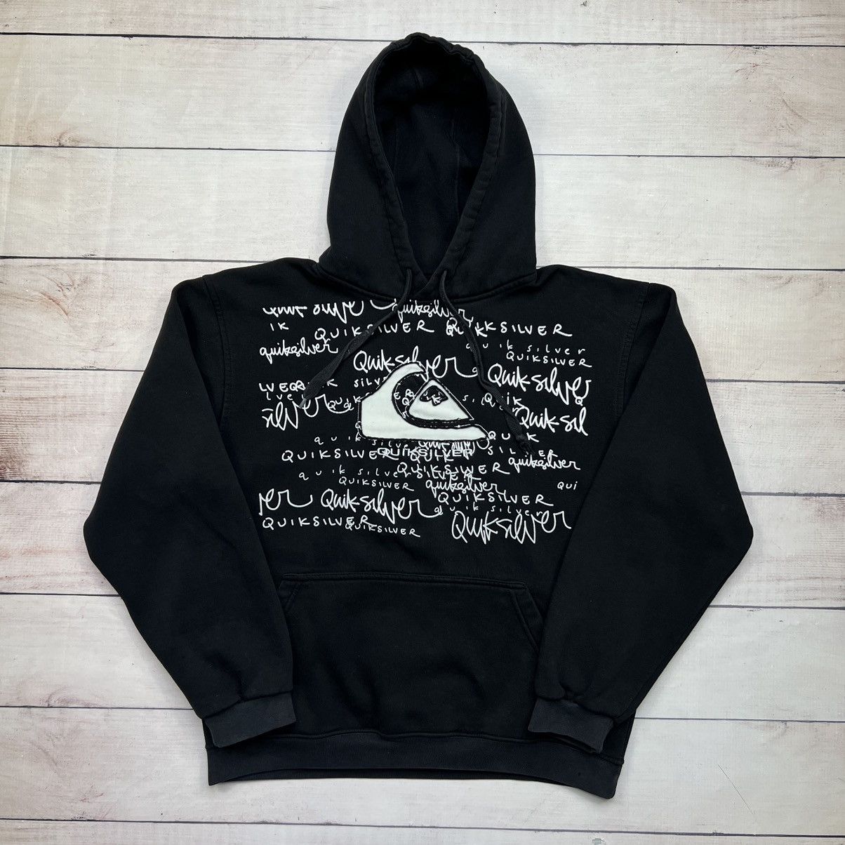 Quicksilver Vintage Quicksilver Quiksilver Black Hoodie Big Logo Size US M / EU 48-50 / 2 - 1 Thumbnail